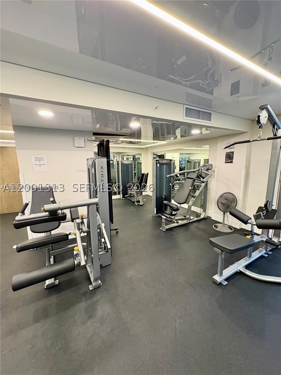 340 Sunset Dr #1210, Fort Lauderdale FL 33301