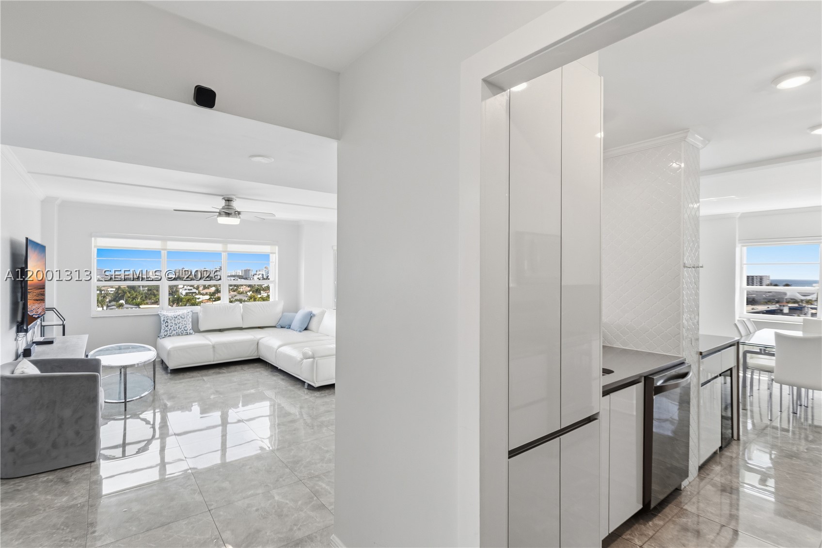 340 Sunset Dr #1210, Fort Lauderdale FL 33301