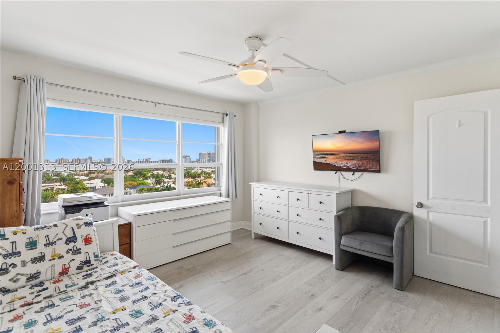 340 Sunset Dr #1210, Fort Lauderdale FL 33301
