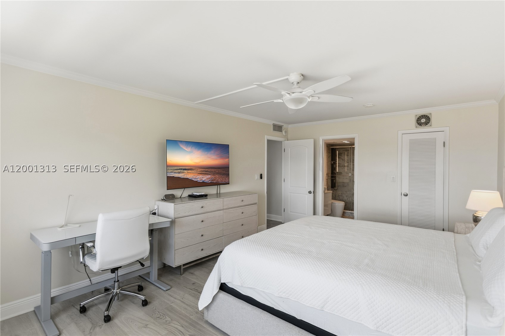 340 Sunset Dr #1210, Fort Lauderdale FL 33301