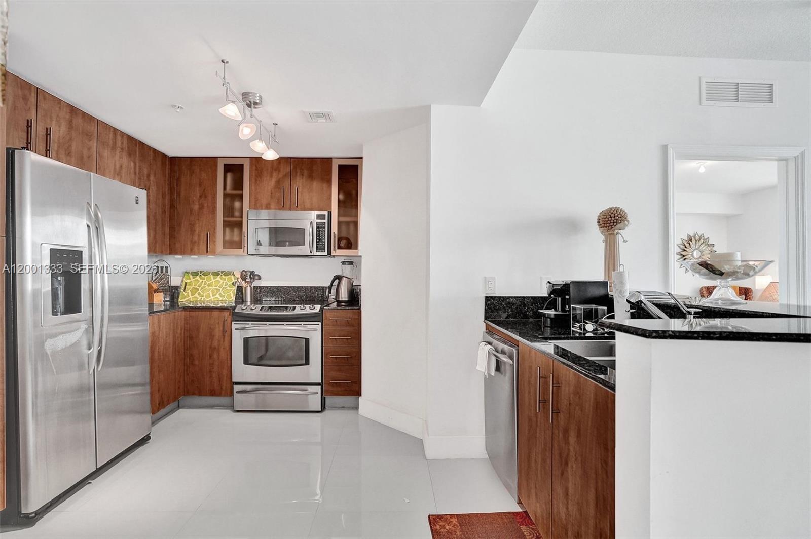 7900 Harbor Island Dr #704, North Bay Village FL 33141