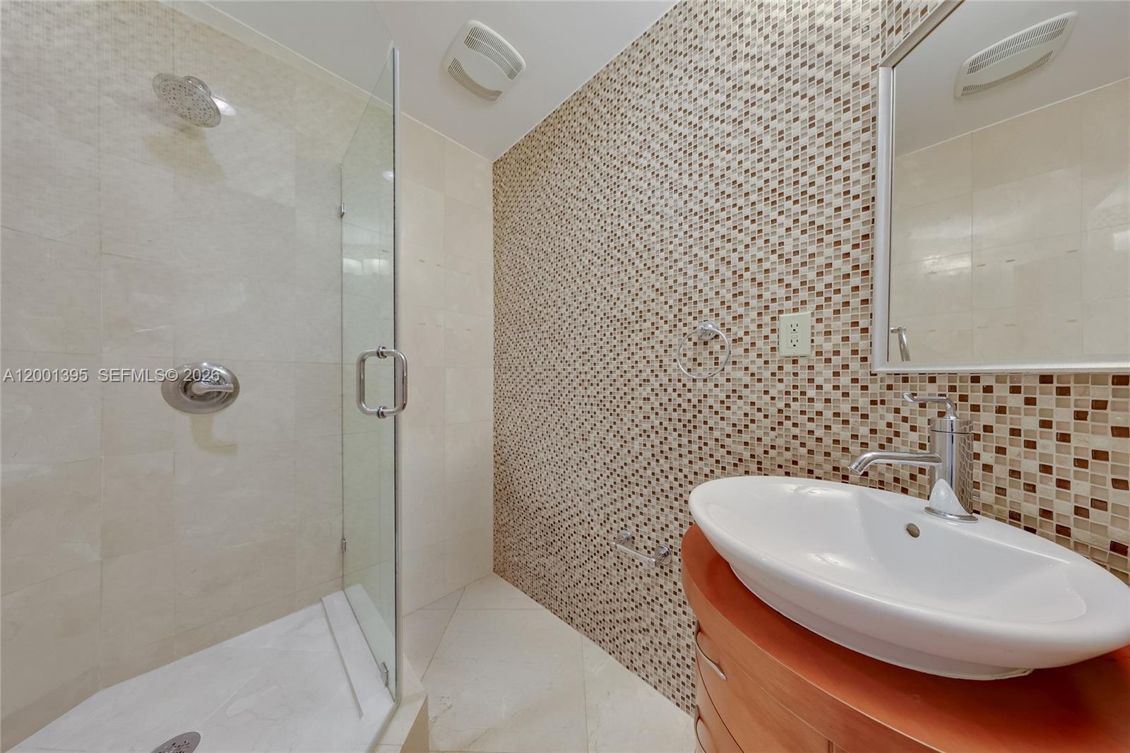 3131 NE 188th St #1-808, Aventura FL 33180