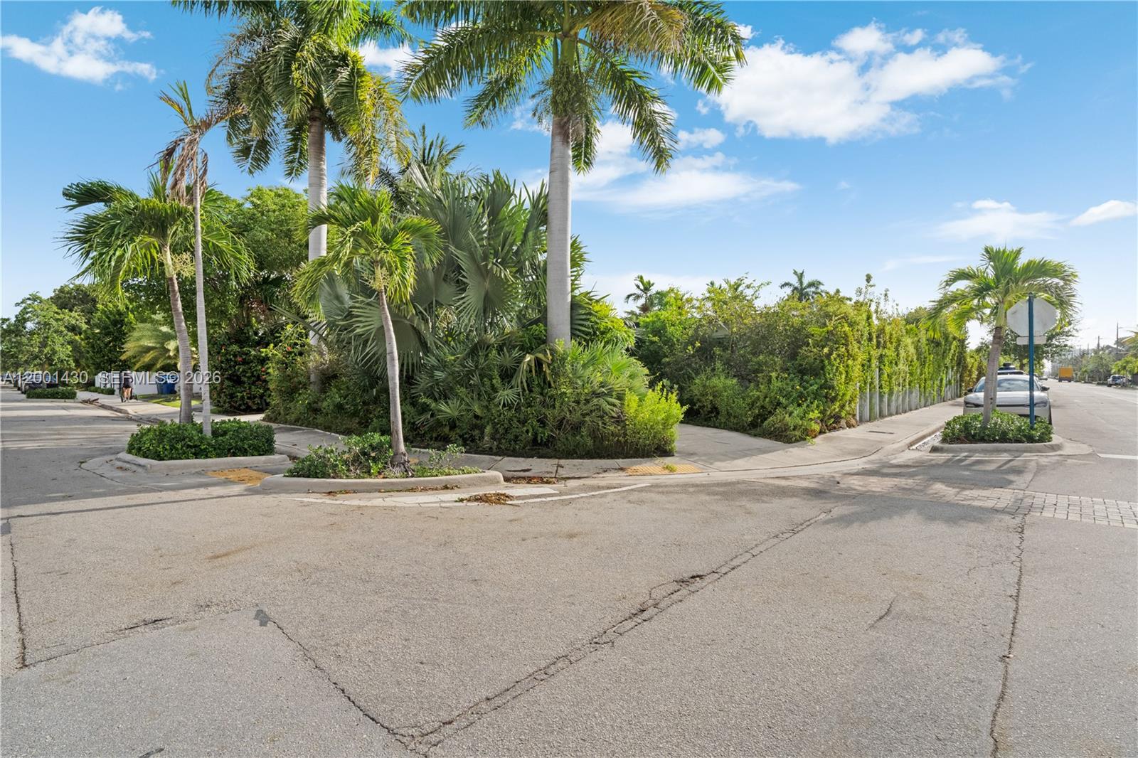 7501 W Adventure Ave, North Bay Village FL 33141