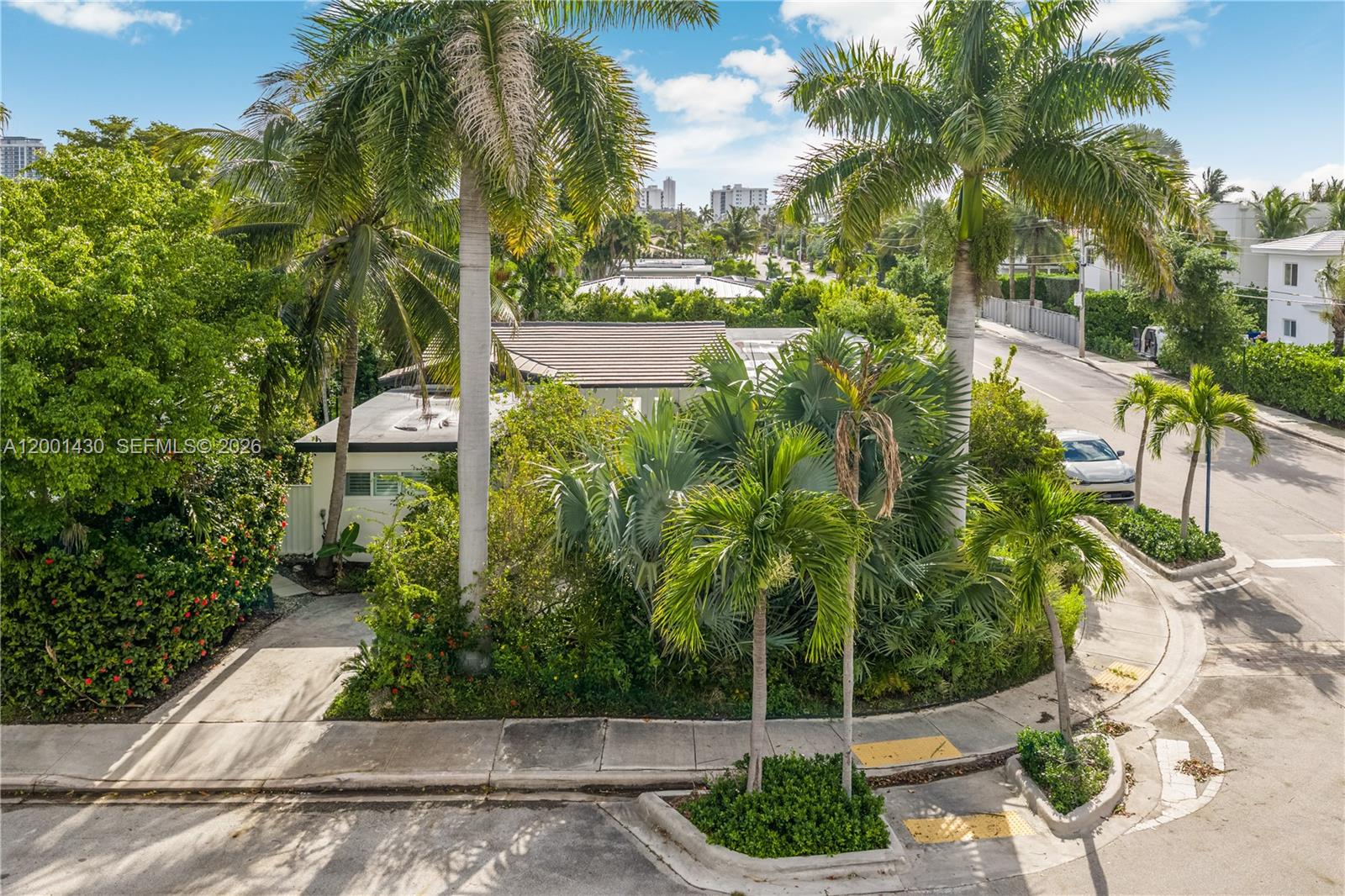 7501 W Adventure Ave, North Bay Village FL 33141