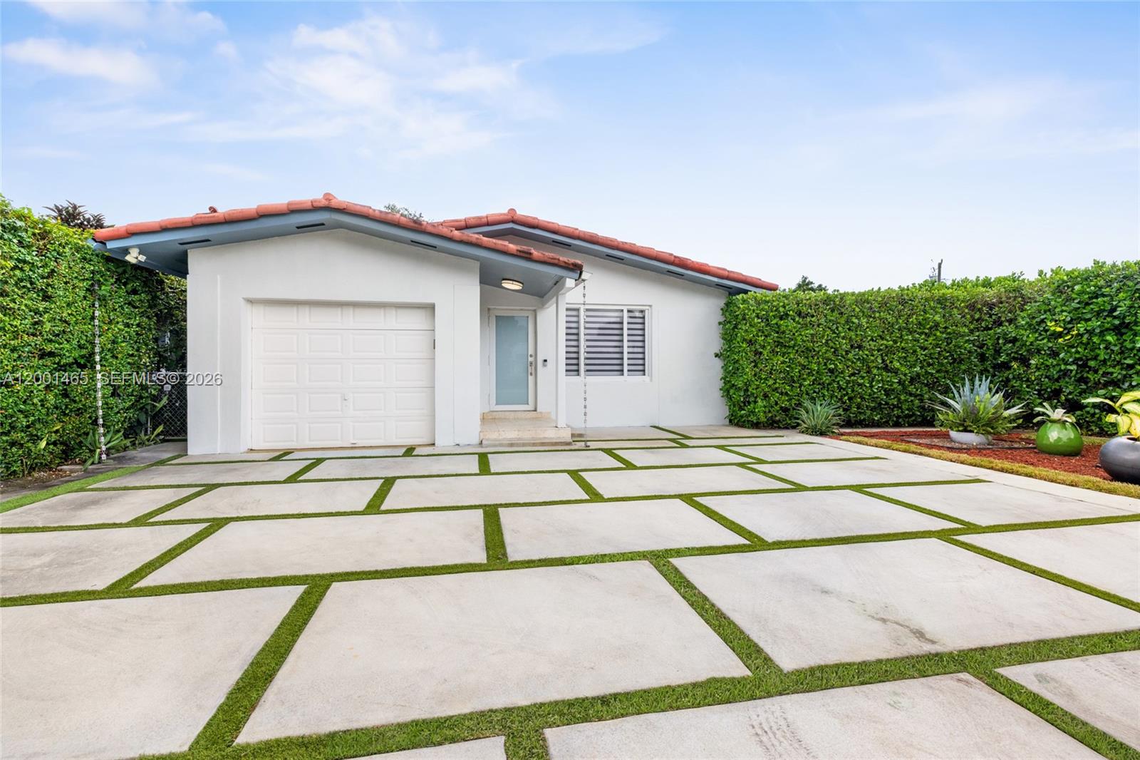 2121 Red Rd #0, Coral Gables FL 33155