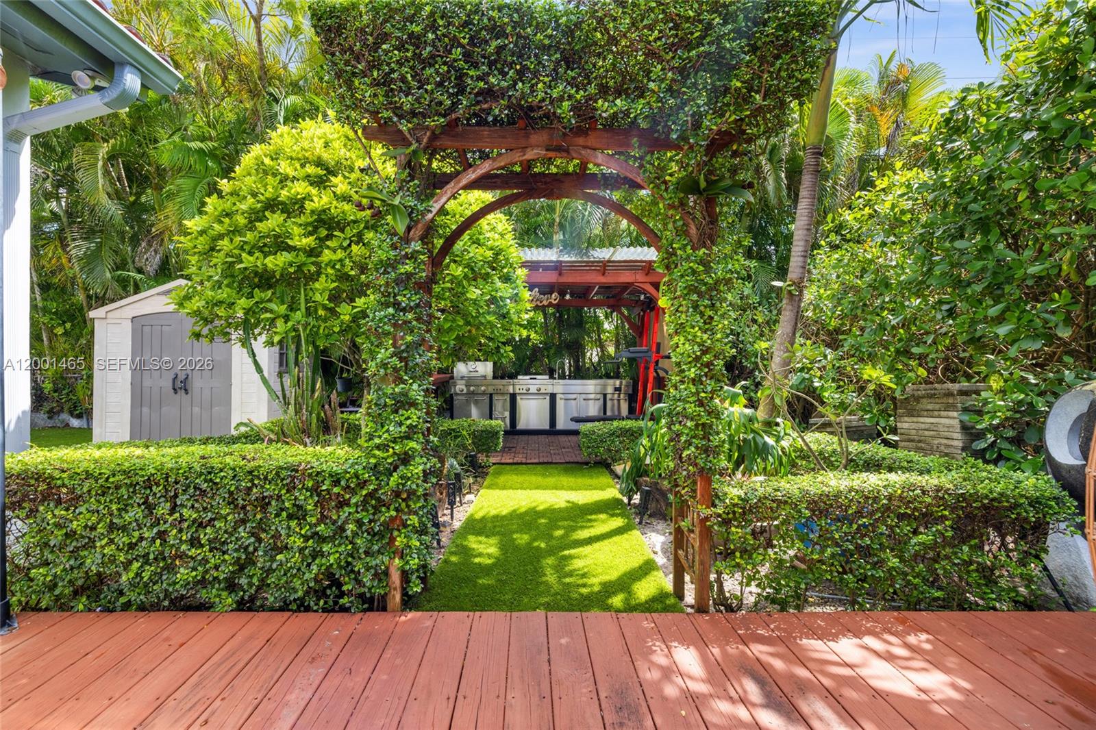 2121 Red Rd #0, Coral Gables FL 33155