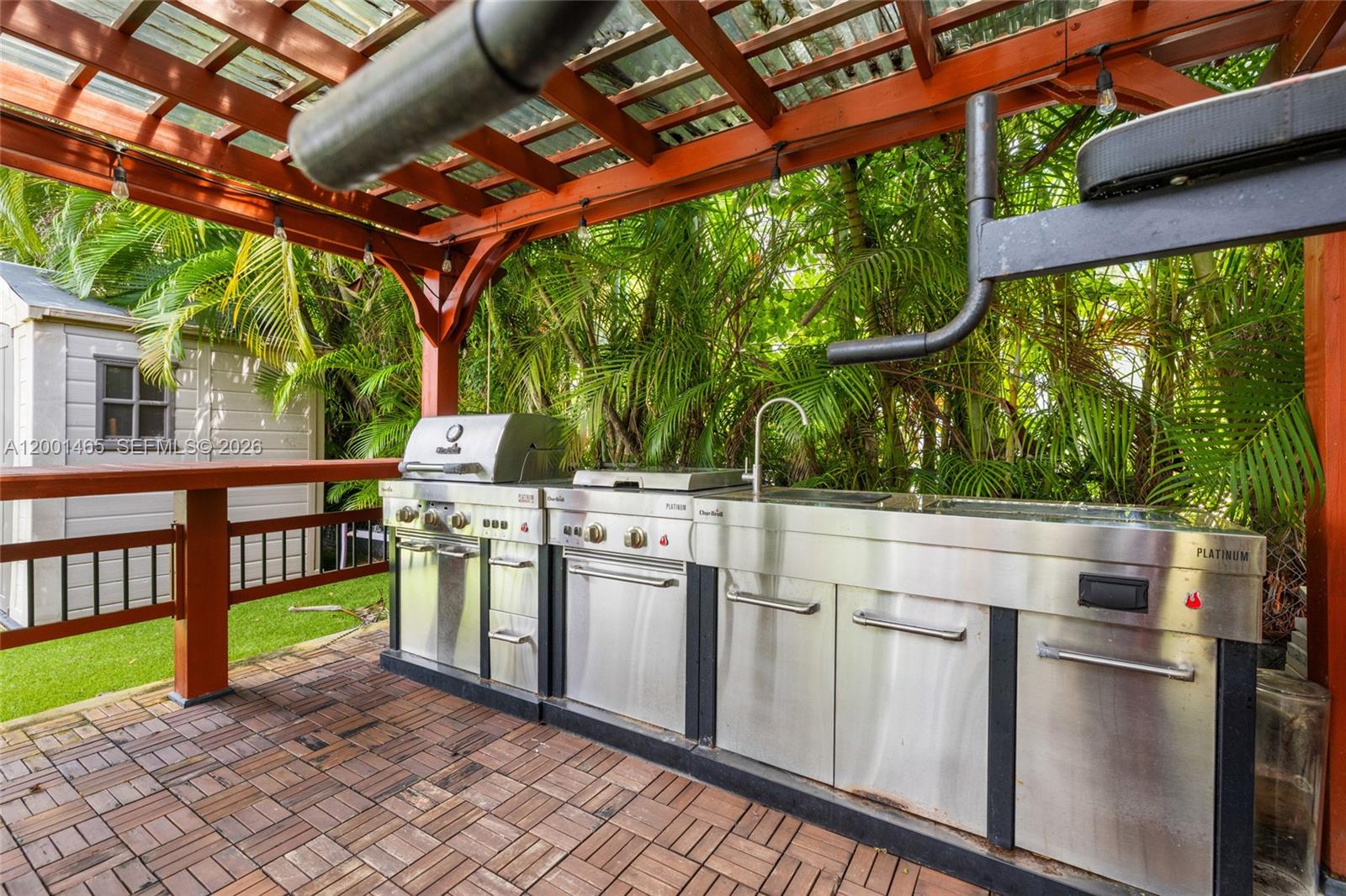 2121 Red Rd #0, Coral Gables FL 33155