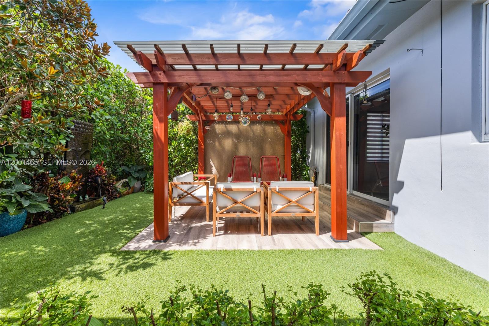 2121 Red Rd #0, Coral Gables FL 33155
