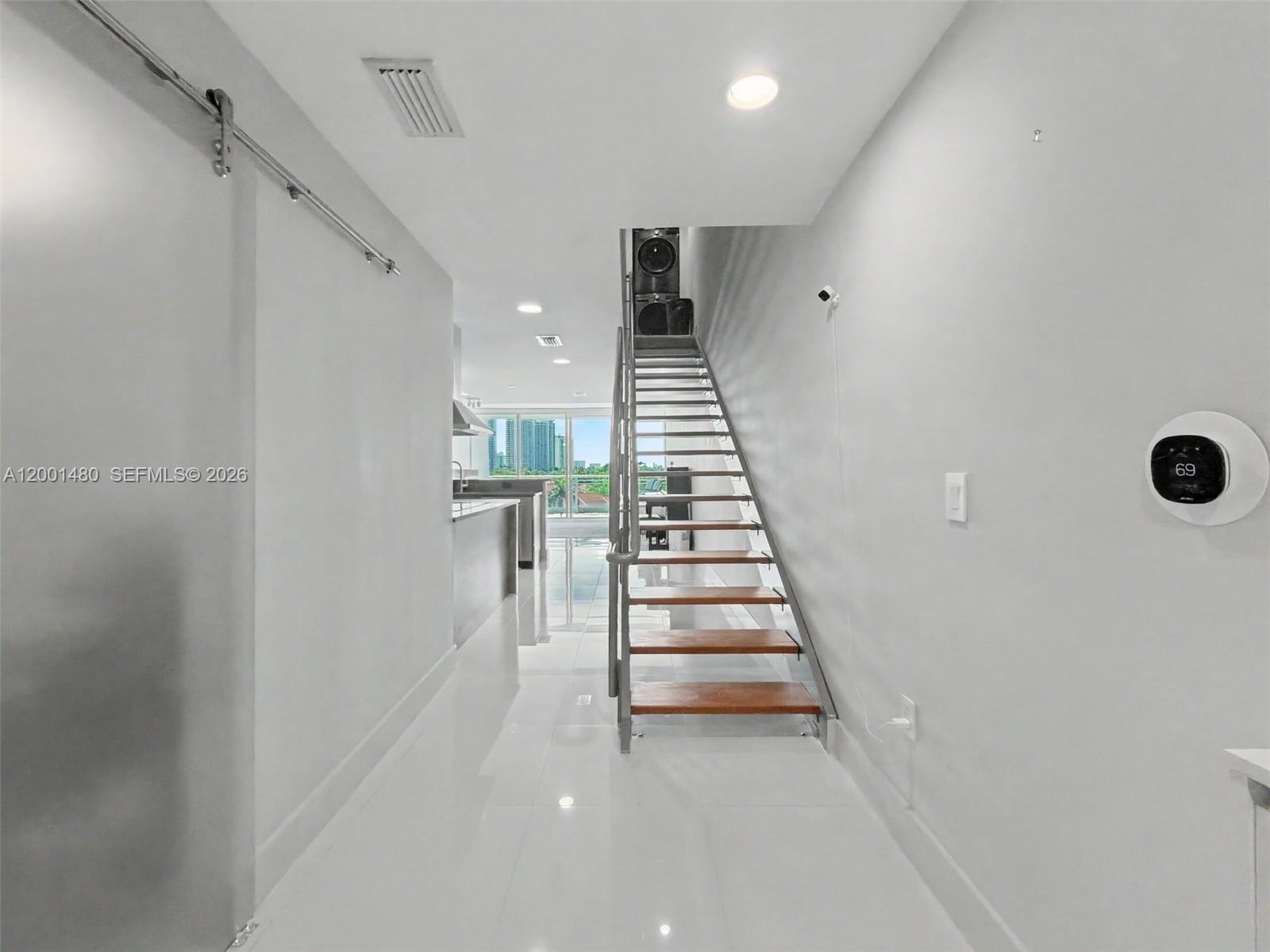 2950 NE 188th St #435, Aventura FL 33180