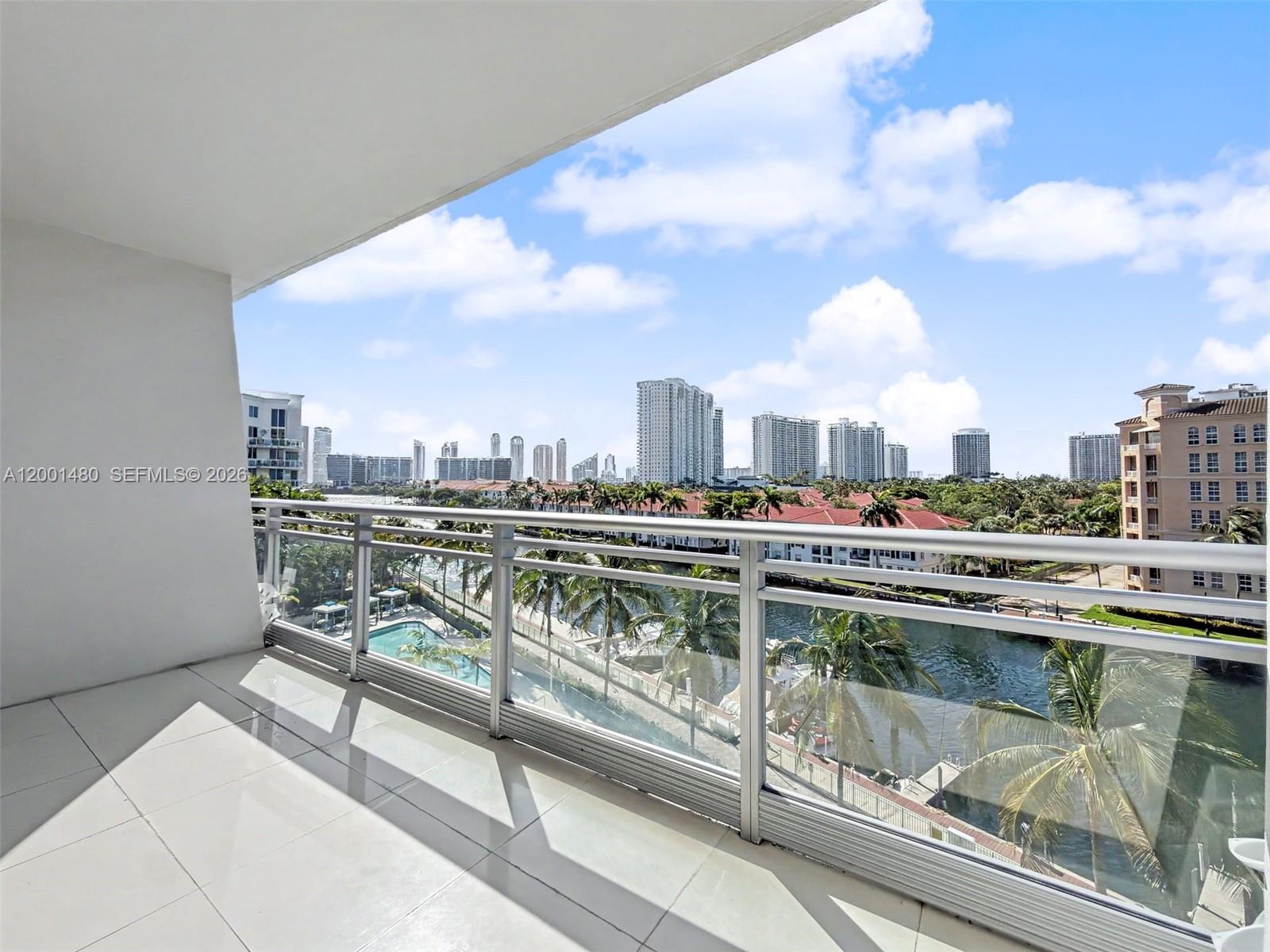 2950 NE 188th St #435, Aventura FL 33180