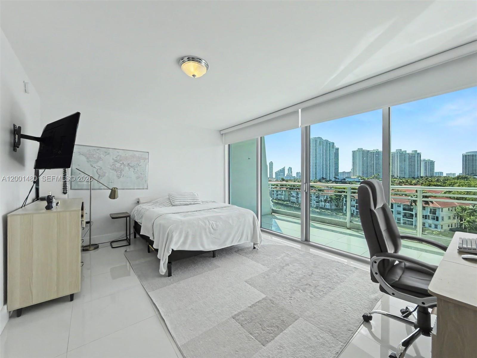 2950 NE 188th St #435, Aventura FL 33180