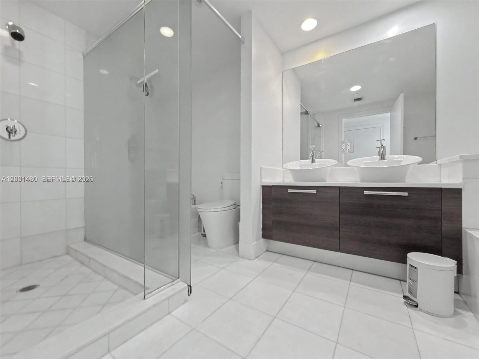 2950 NE 188th St #435, Aventura FL 33180