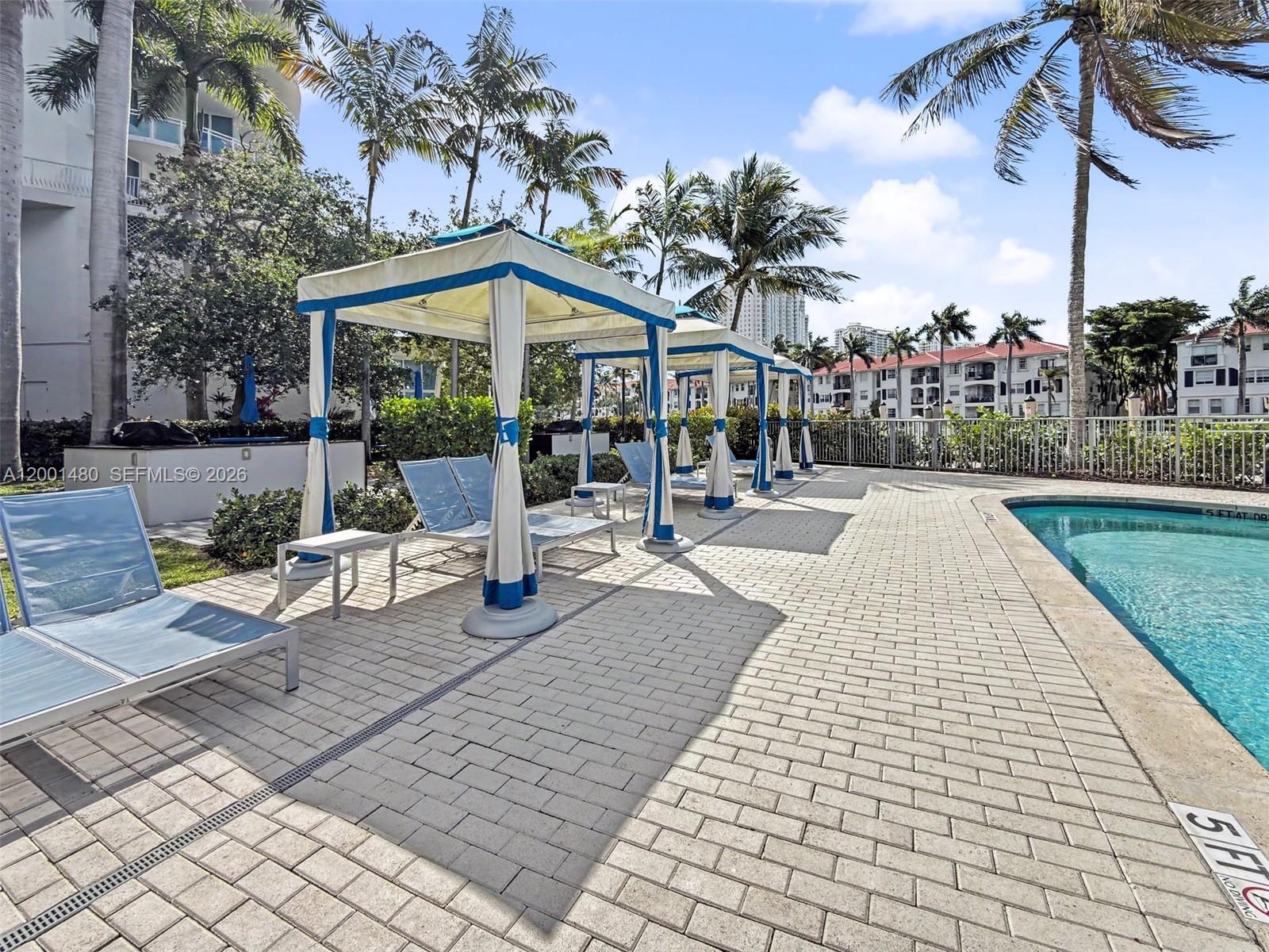2950 NE 188th St #435, Aventura FL 33180