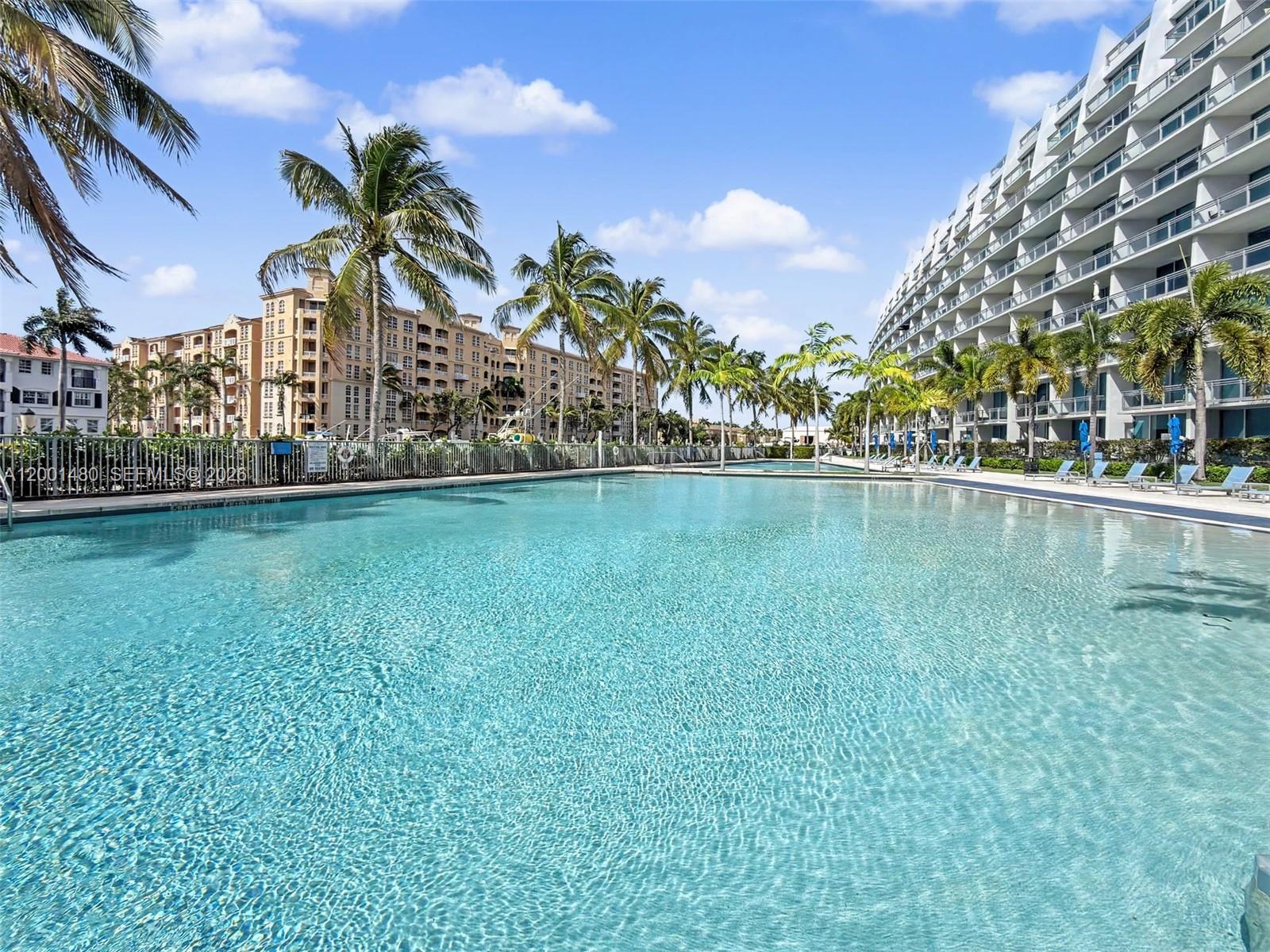 2950 NE 188th St #435, Aventura FL 33180