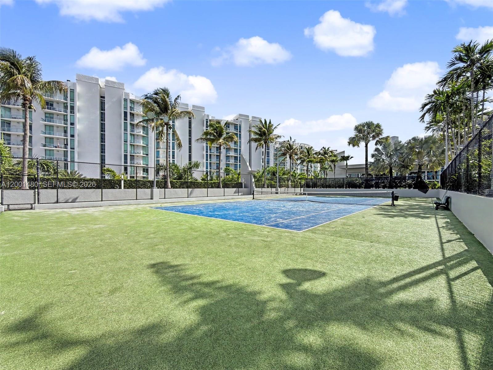 2950 NE 188th St #435, Aventura FL 33180