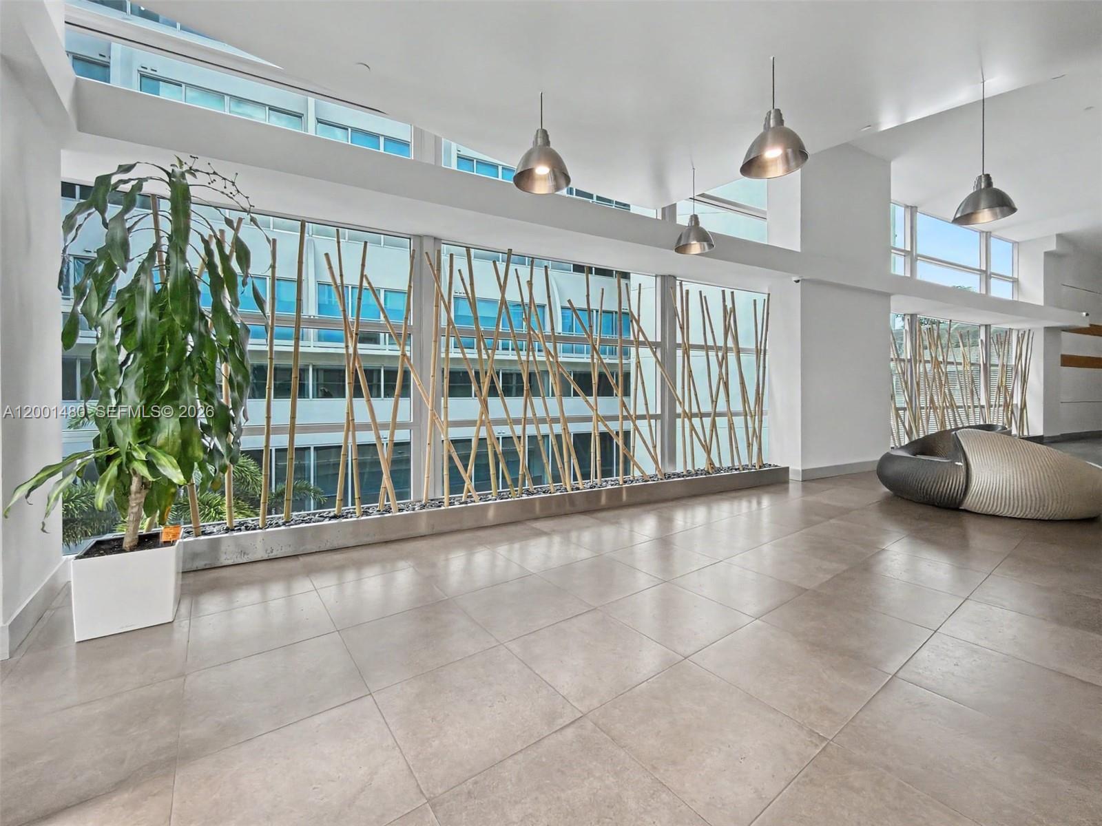 2950 NE 188th St #435, Aventura FL 33180