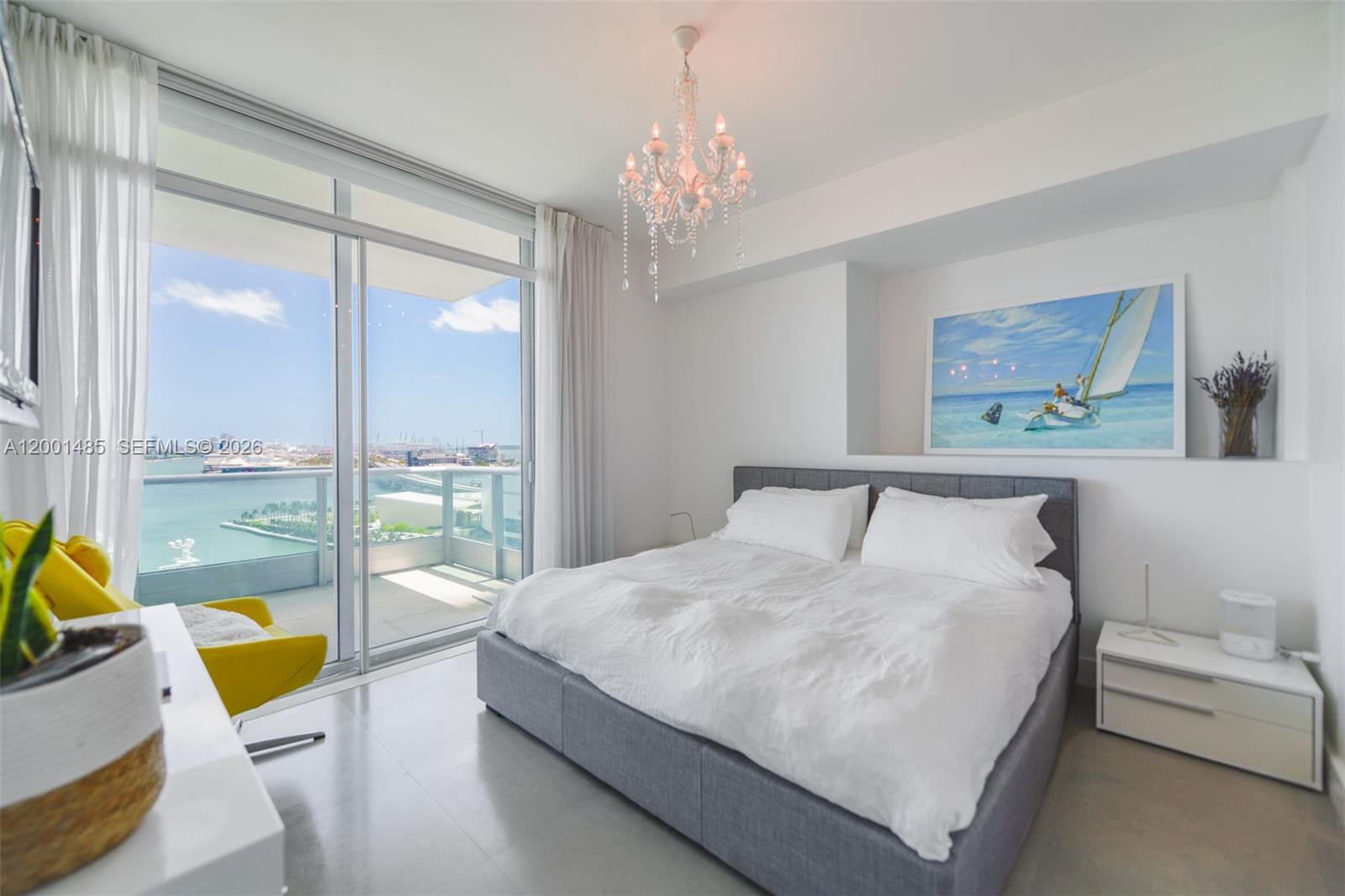 900 Biscayne Blvd #2104, Miami FL 33132