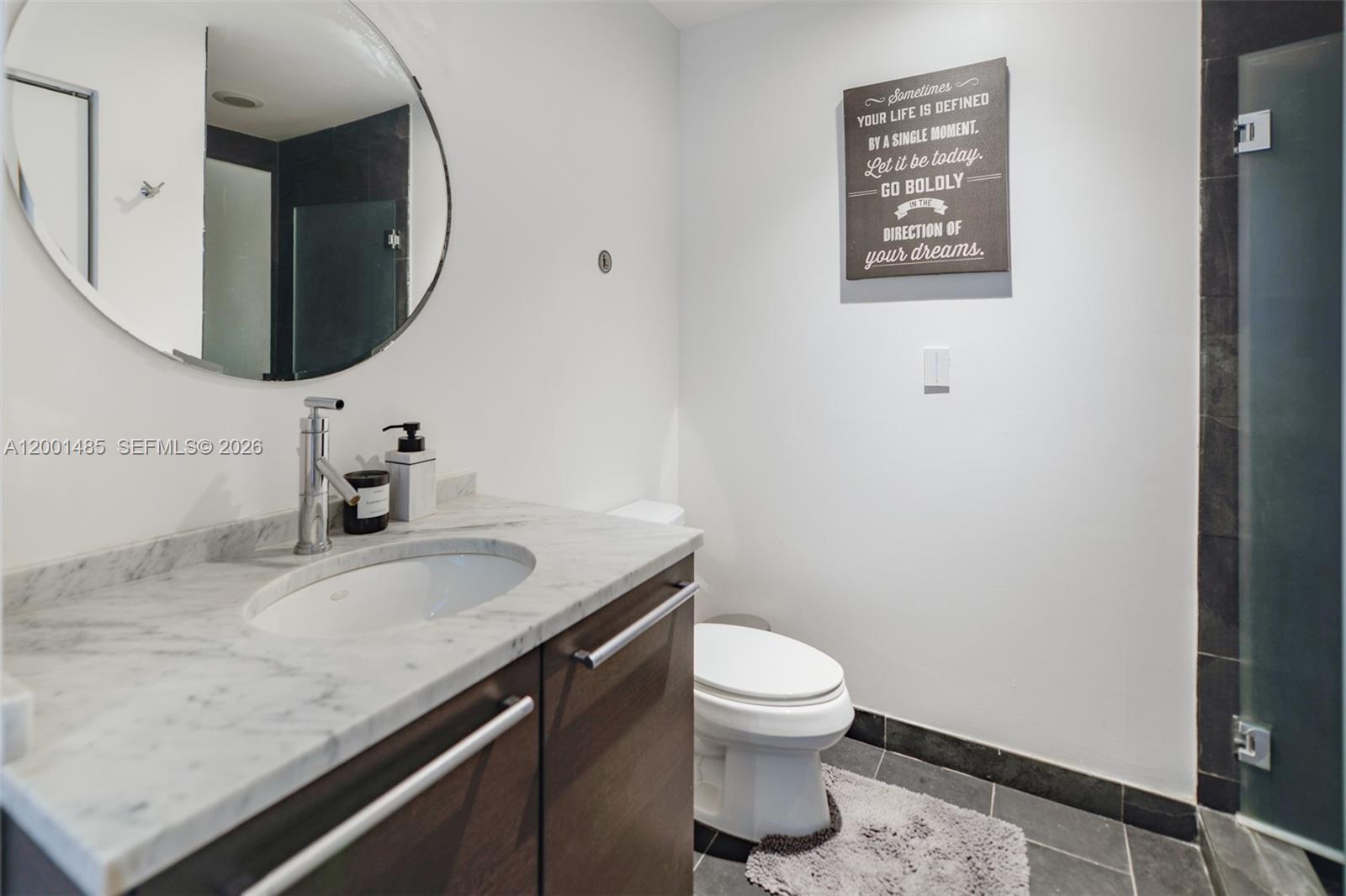 900 Biscayne Blvd #2104, Miami FL 33132