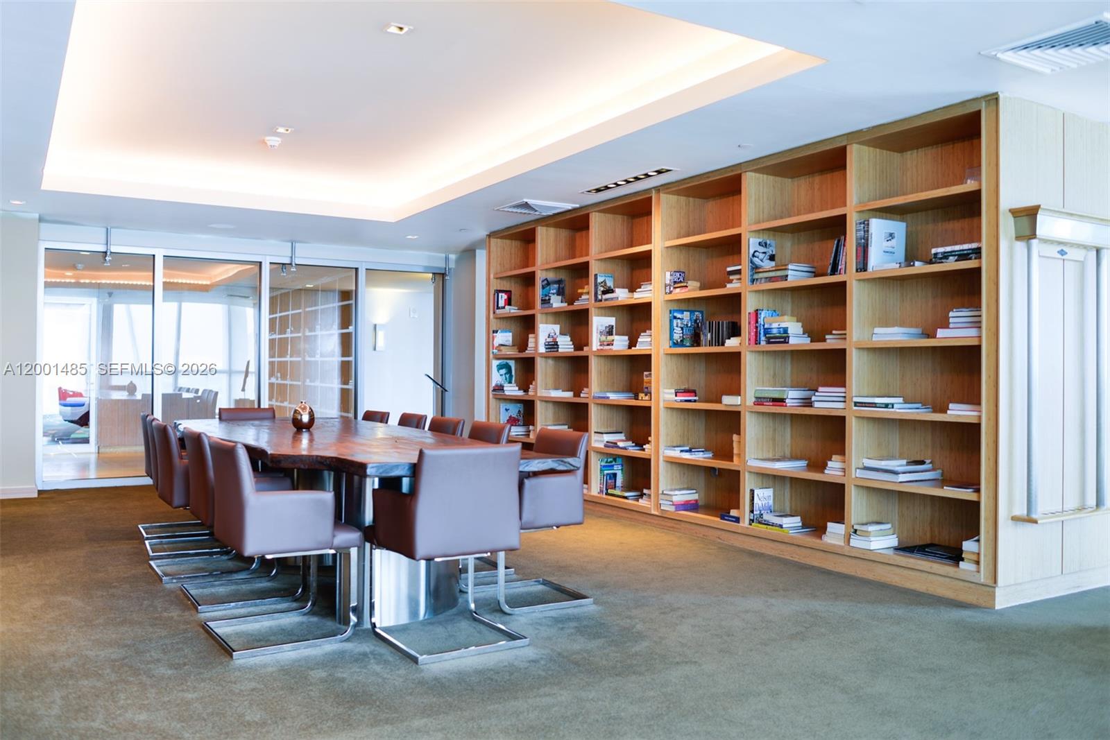 900 Biscayne Blvd #2104, Miami FL 33132