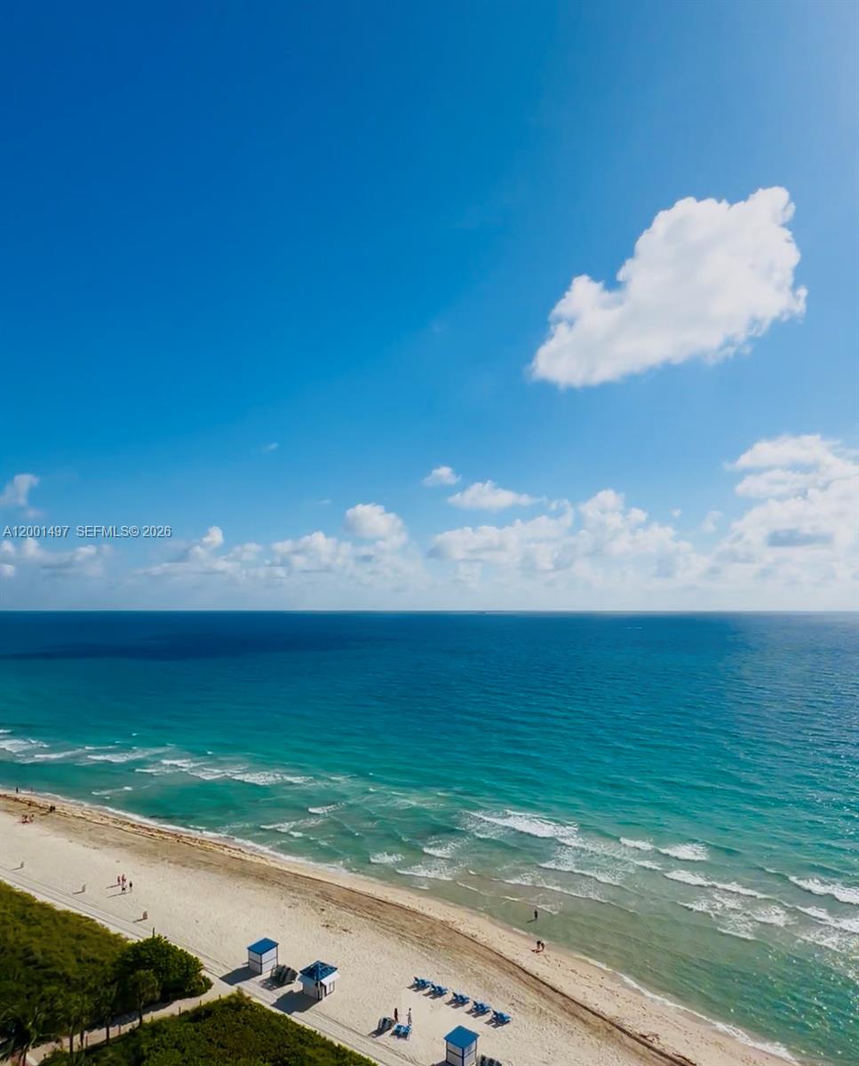 6365 Collins Ave #1703, Miami Beach FL 33141