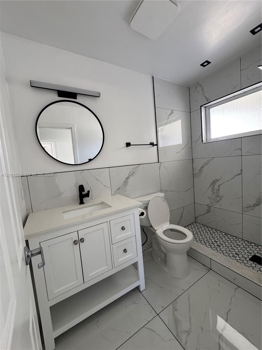 1093 SW 14th St, Boca Raton FL 33486