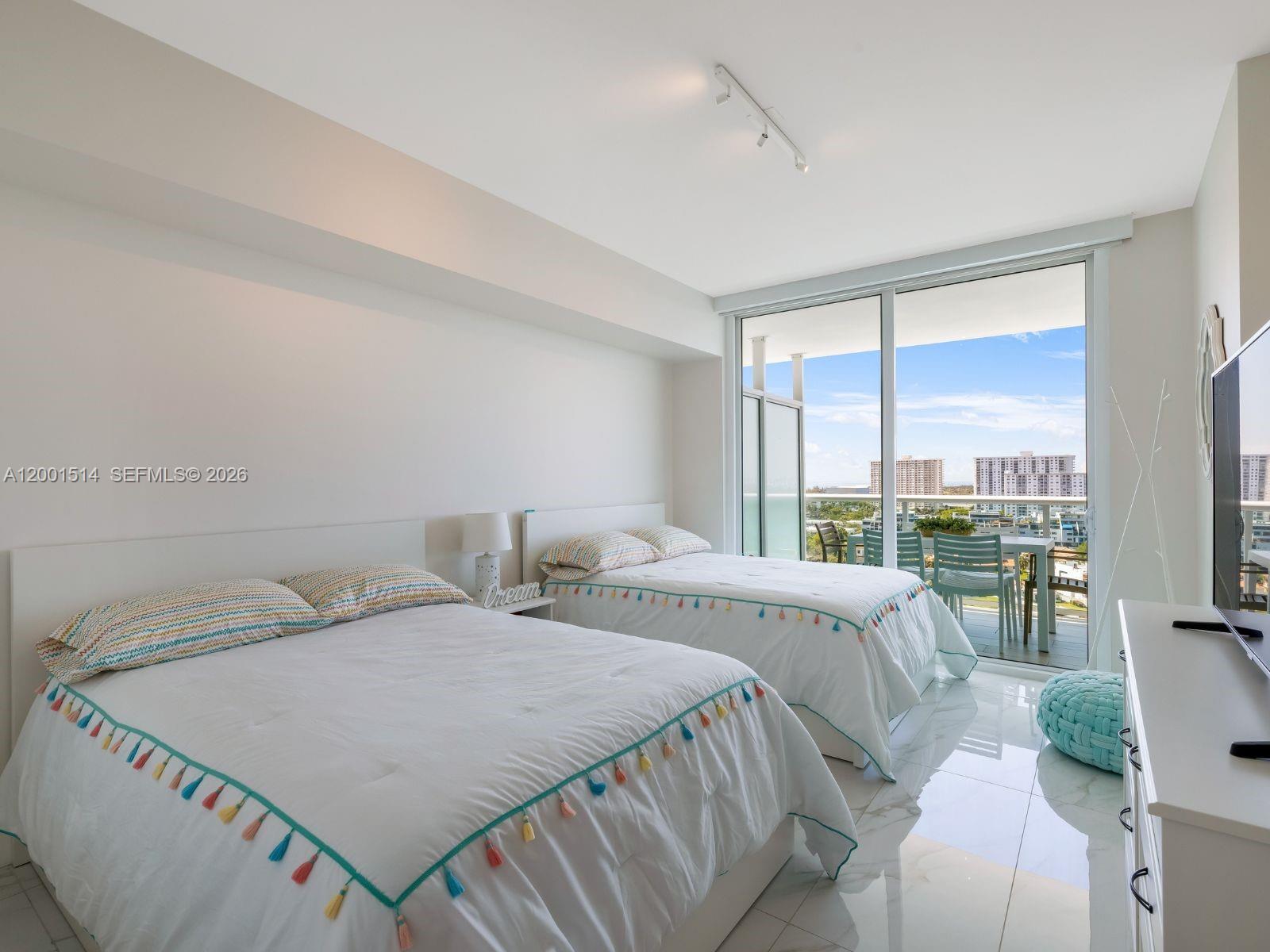 400 Sunny Isles Blvd #1416, Sunny Isles Beach FL 33160