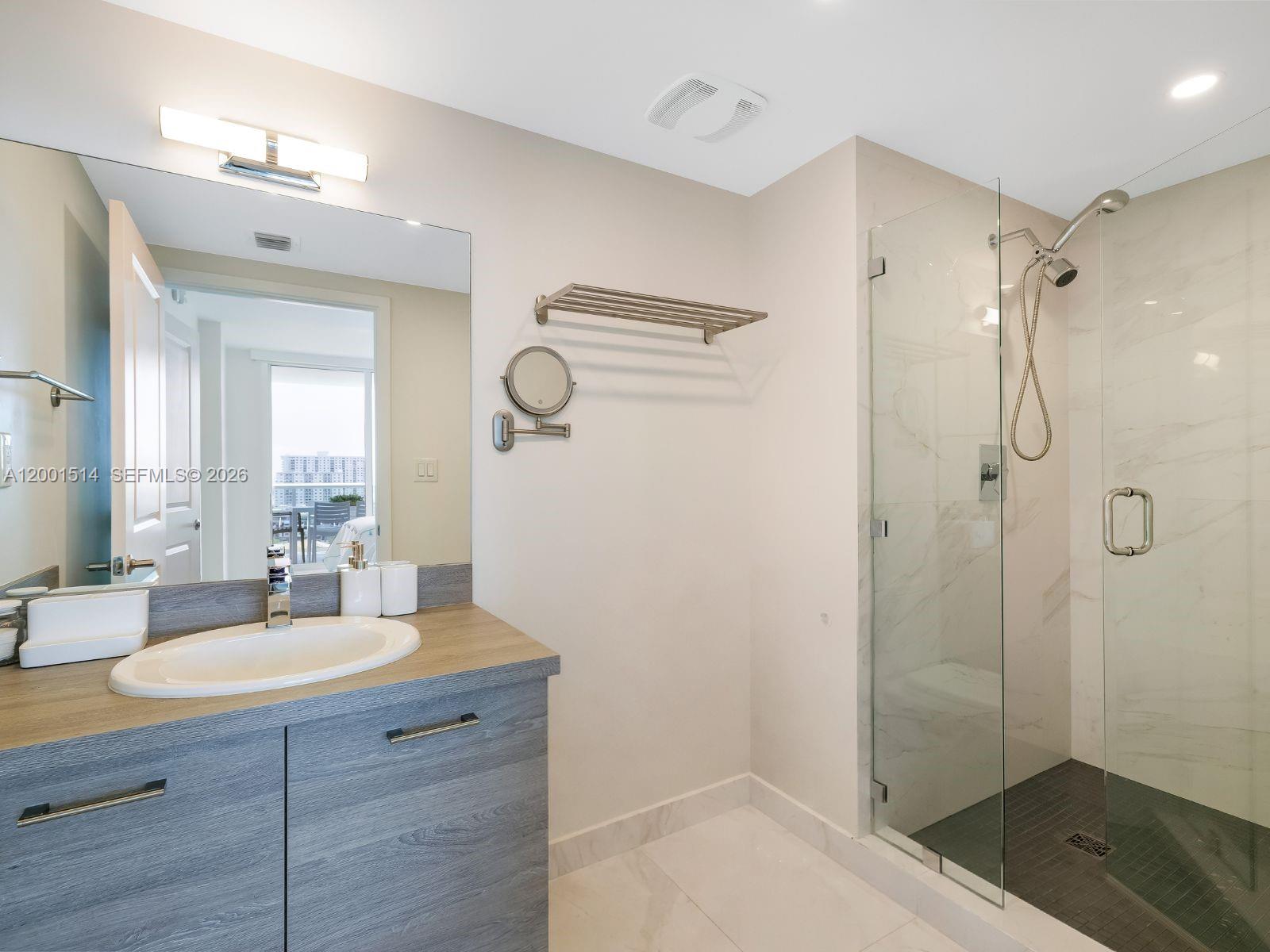 400 Sunny Isles Blvd #1416, Sunny Isles Beach FL 33160