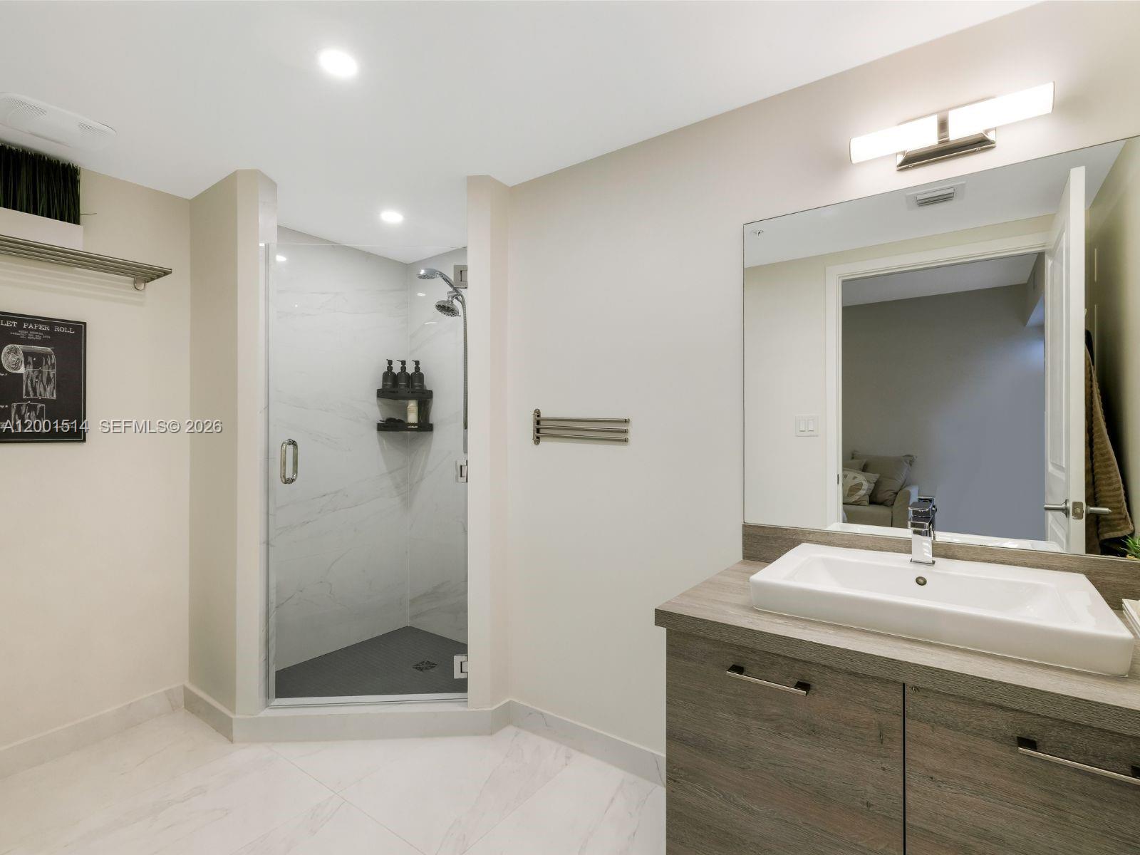400 Sunny Isles Blvd #1416, Sunny Isles Beach FL 33160