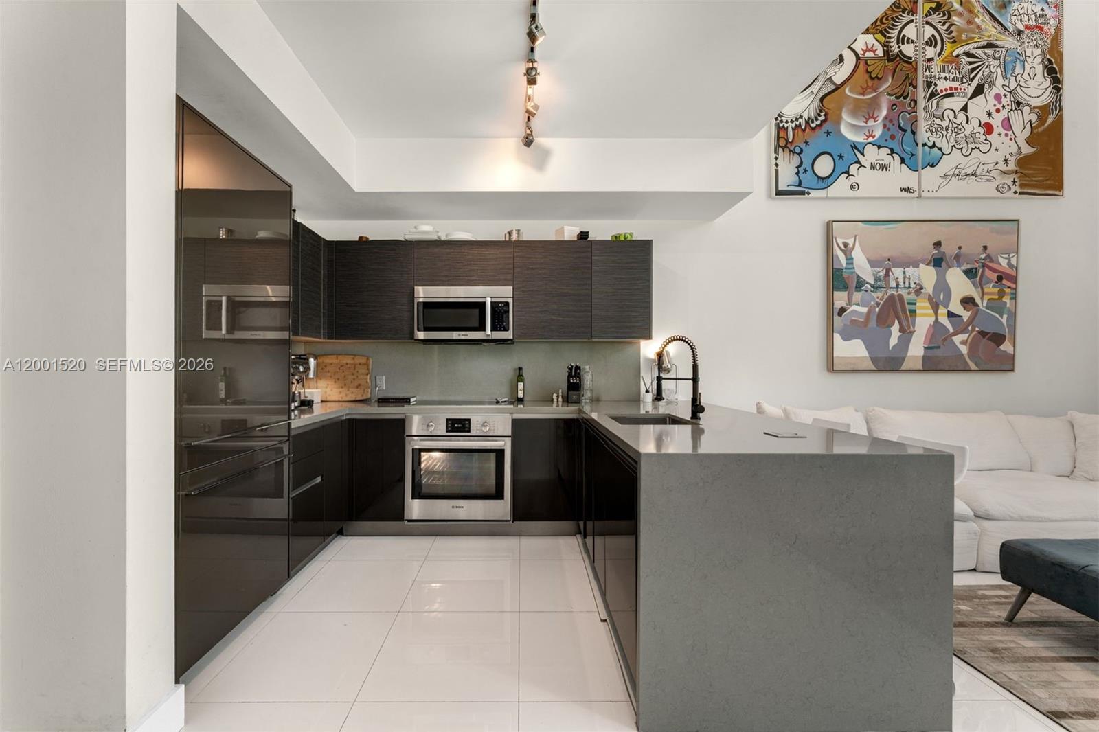 1080 Brickell Ave #905, Miami FL 33131