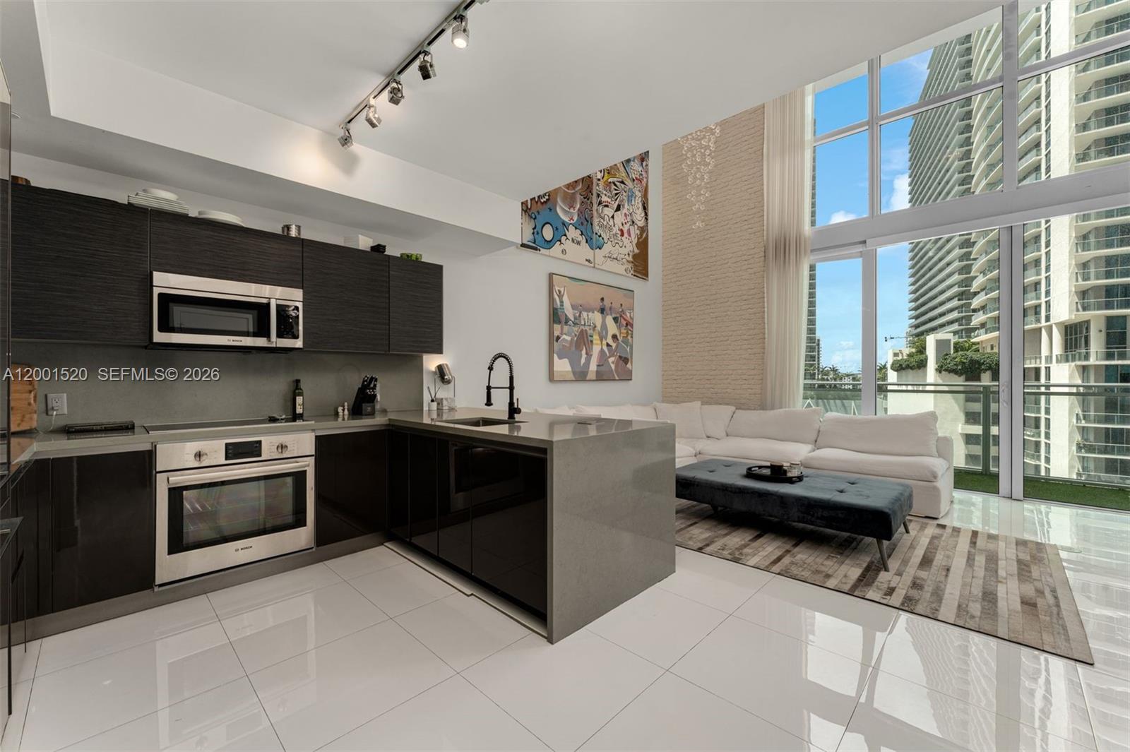 1080 Brickell Ave #905, Miami FL 33131