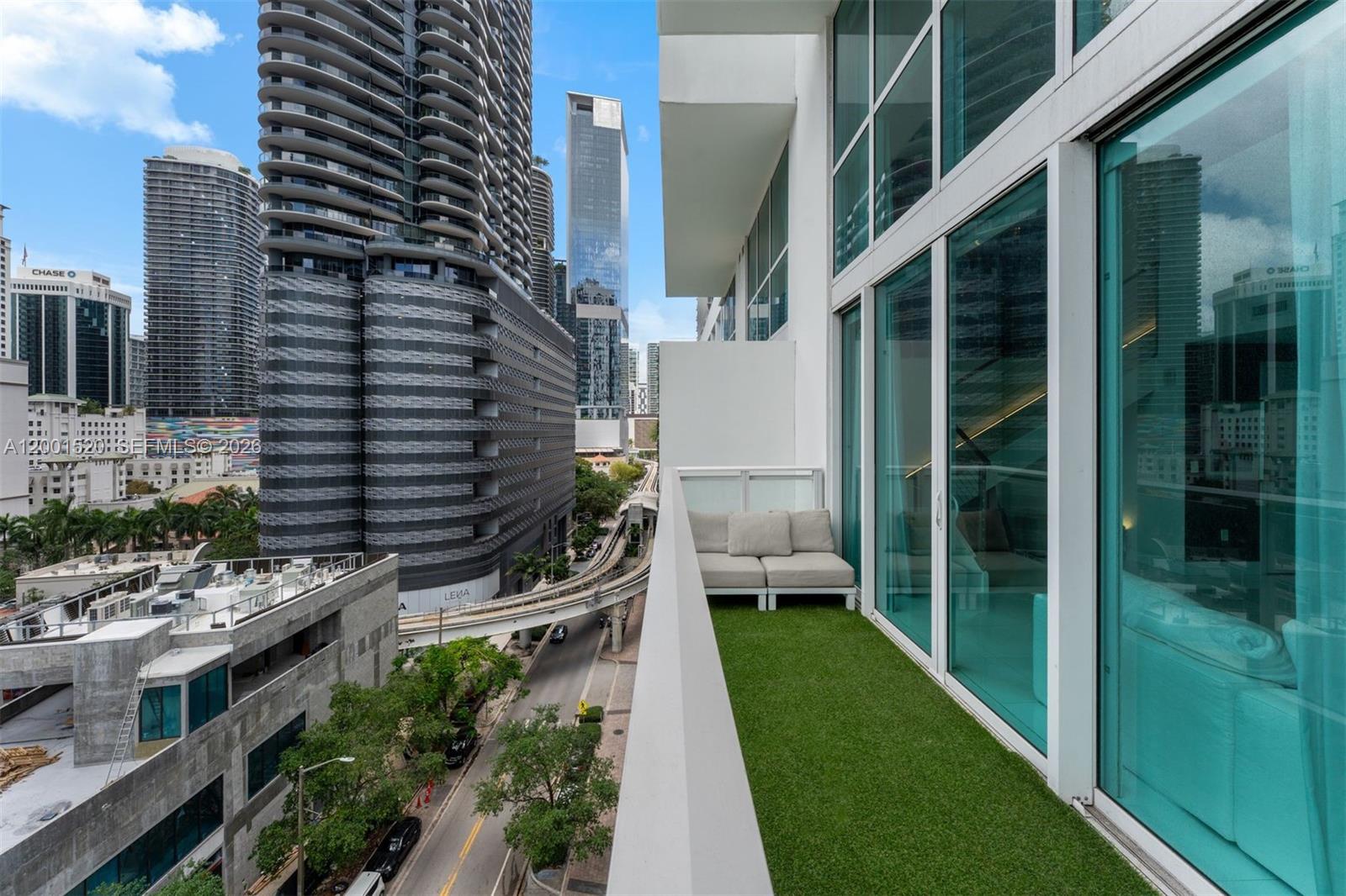 1080 Brickell Ave #905, Miami FL 33131
