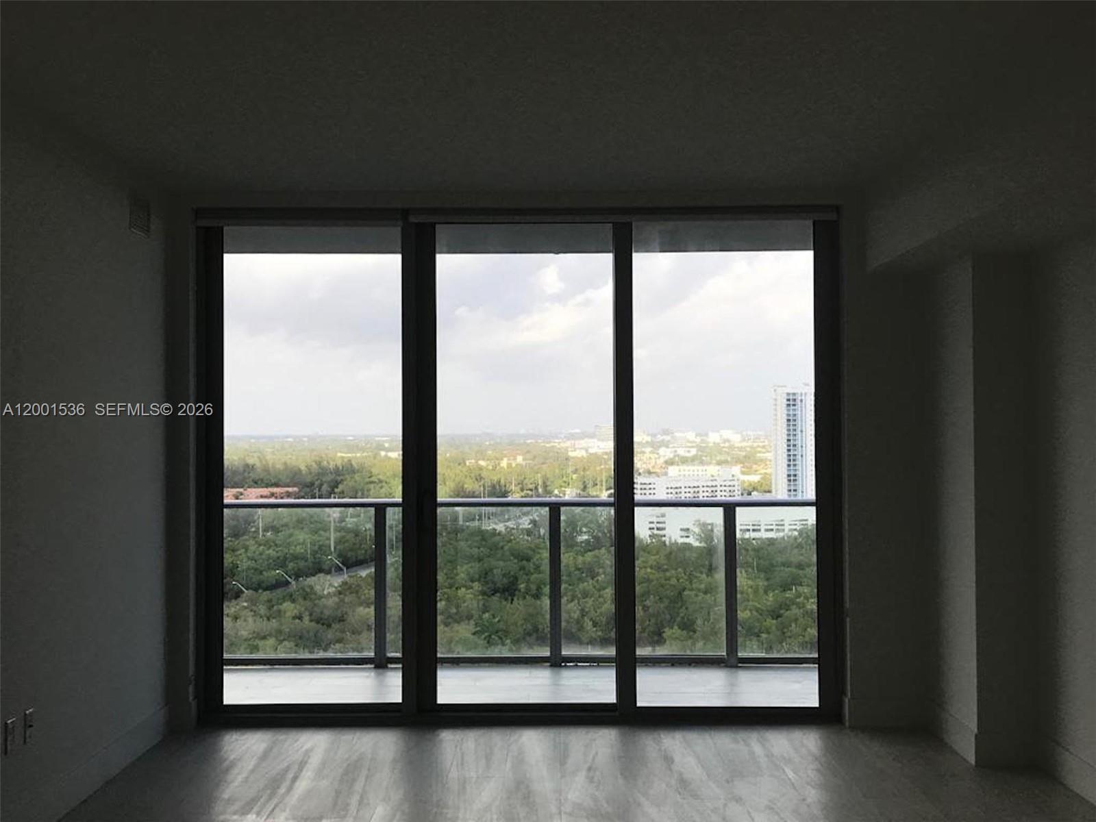 16385 Biscayne Blvd. #1902, North Miami Beach FL 33160