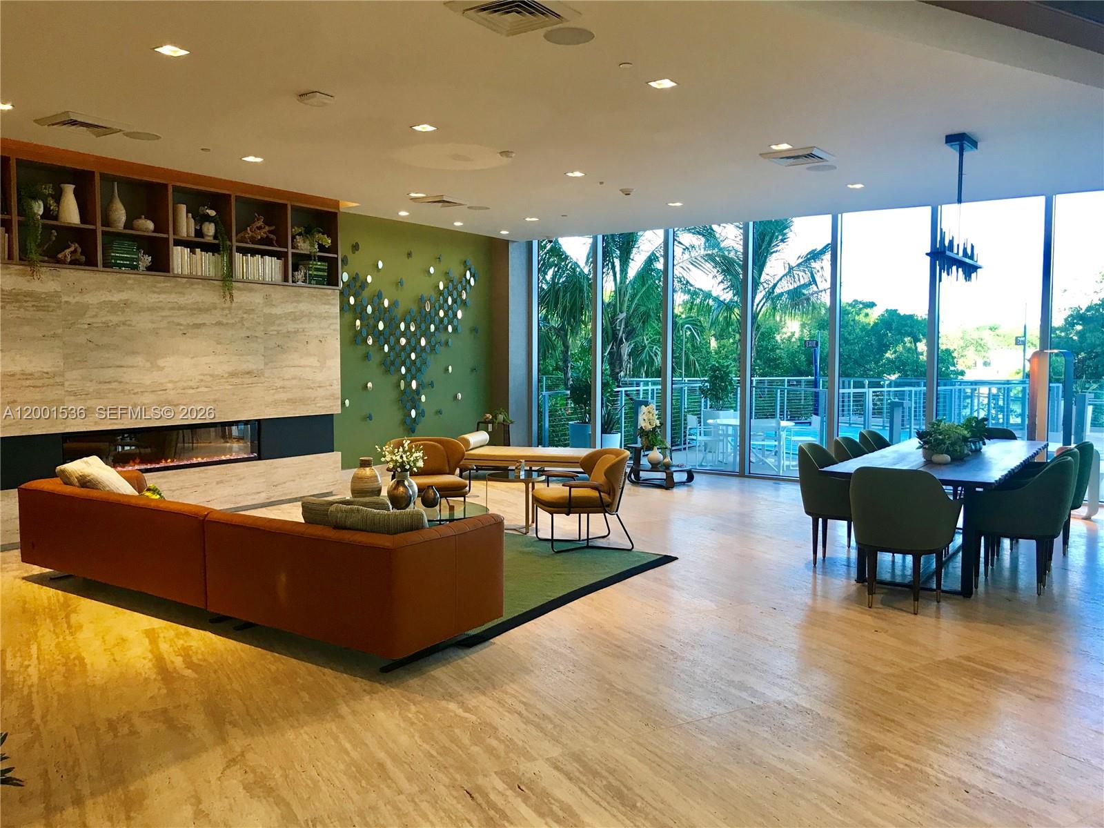 16385 Biscayne Blvd. #1902, North Miami Beach FL 33160