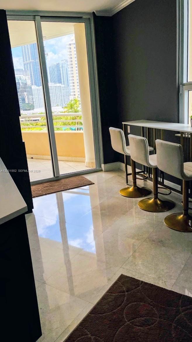 848 Brickell Key Dr #806, Miami FL 33131