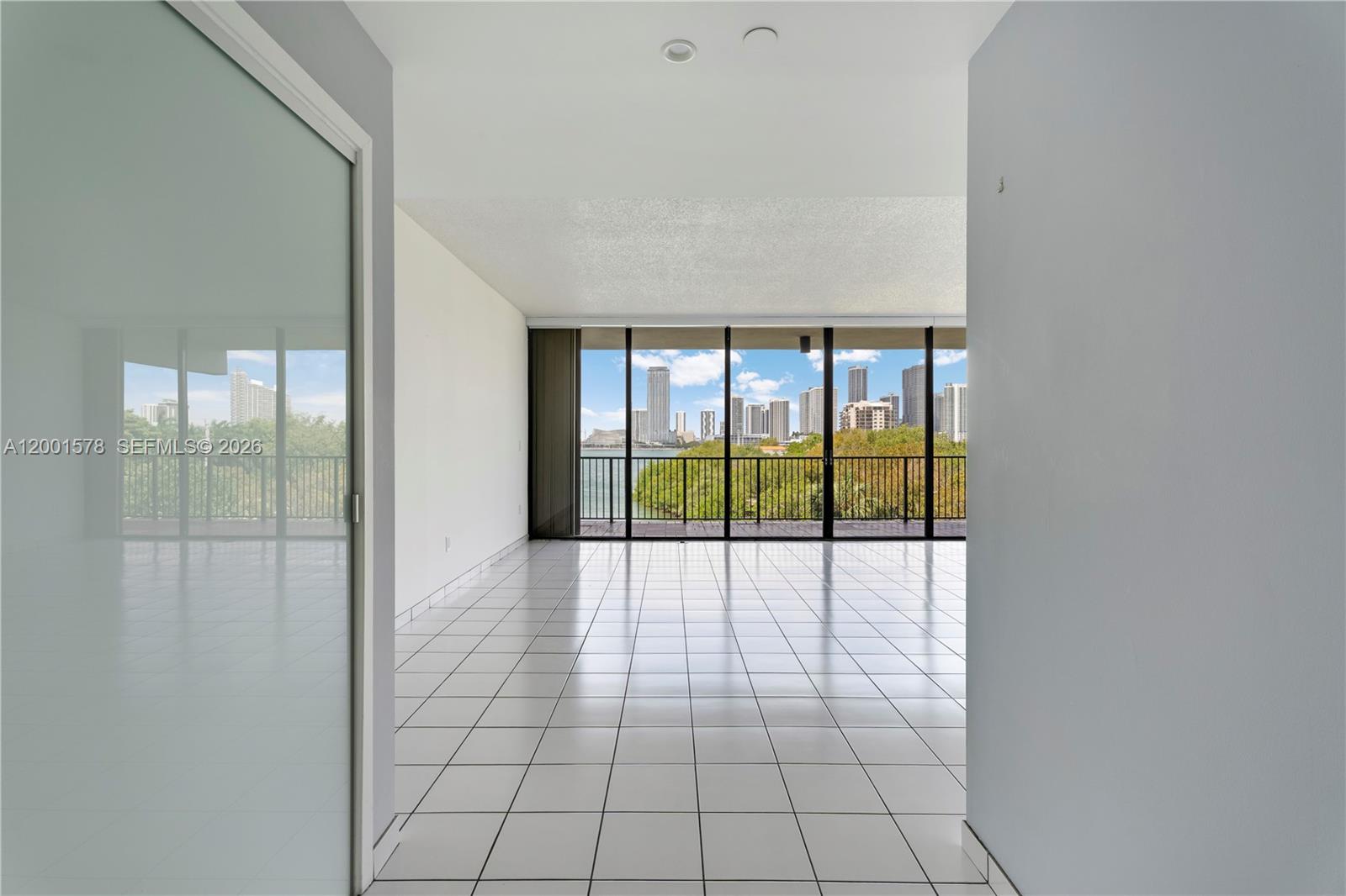 1000 Venetian Way #408, Miami FL 33139