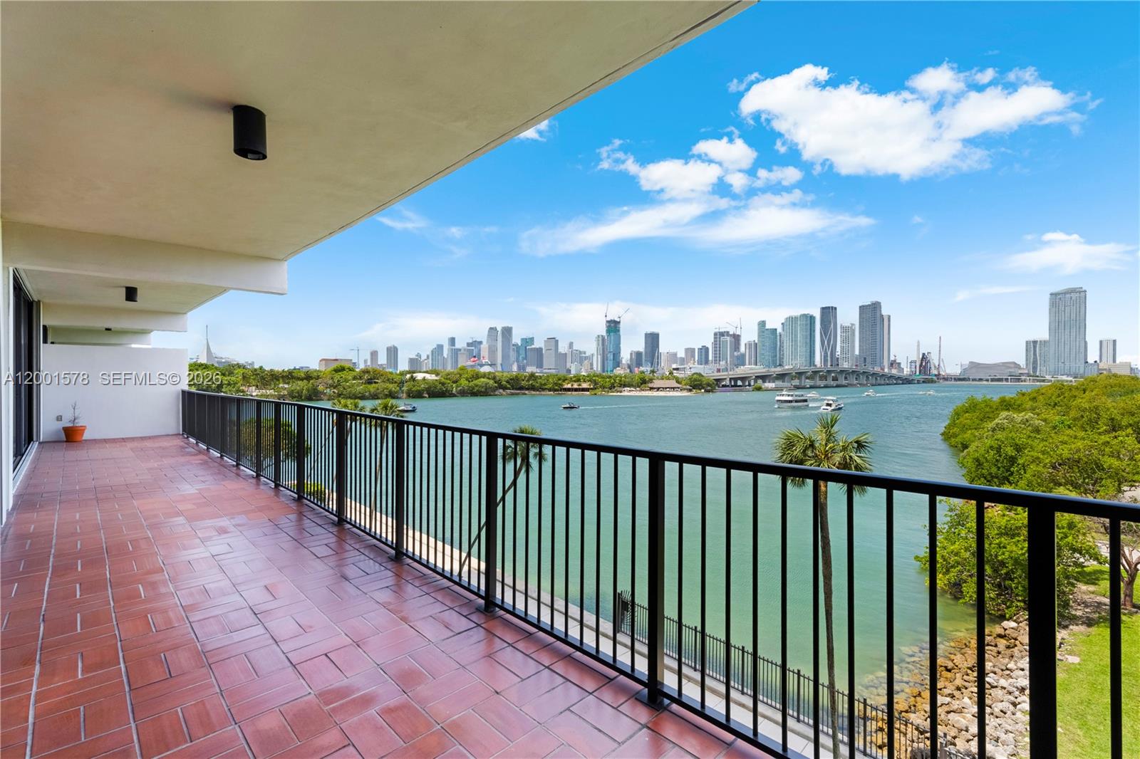 1000 Venetian Way #408, Miami FL 33139
