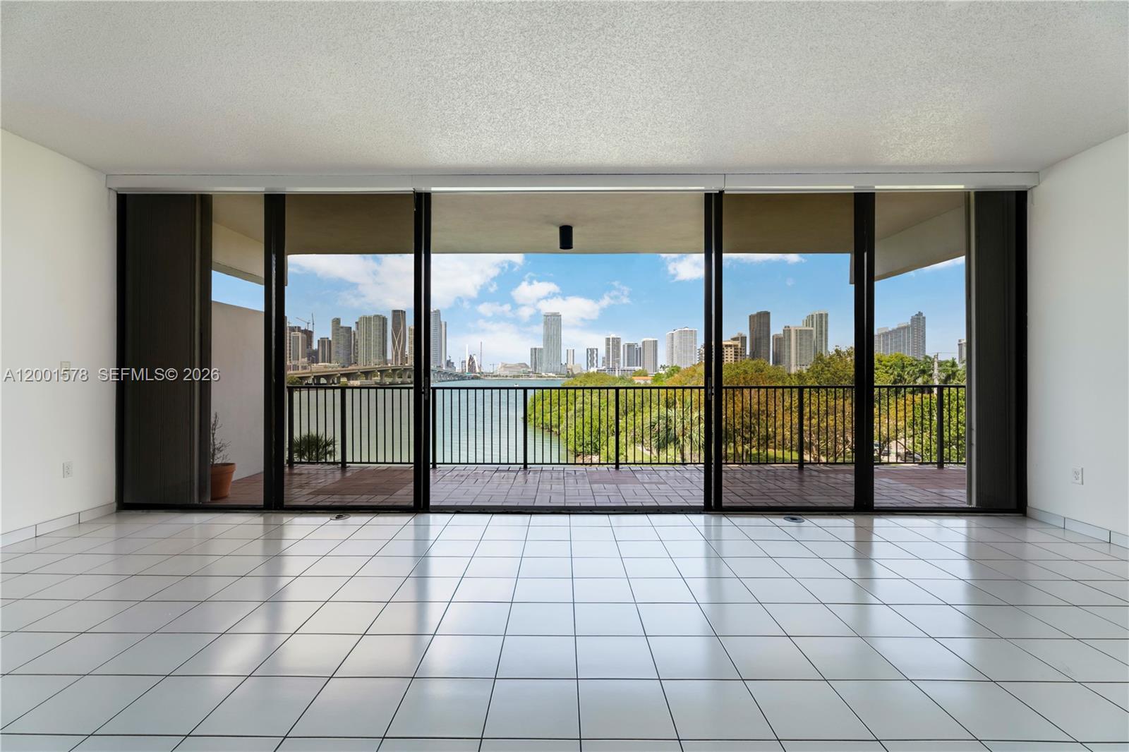 1000 Venetian Way #408, Miami FL 33139