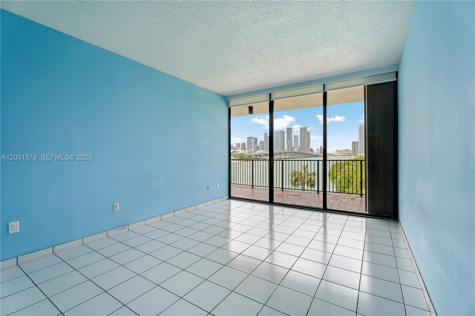 1000 Venetian Way #408, Miami FL 33139