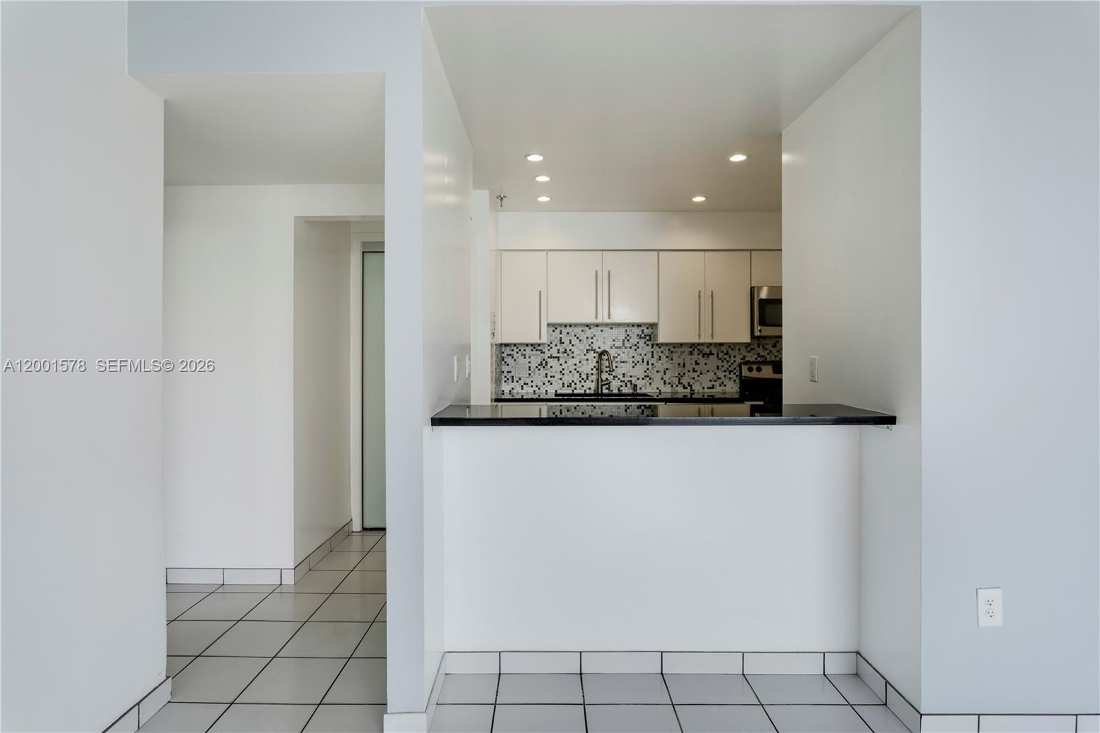 1000 Venetian Way #408, Miami FL 33139