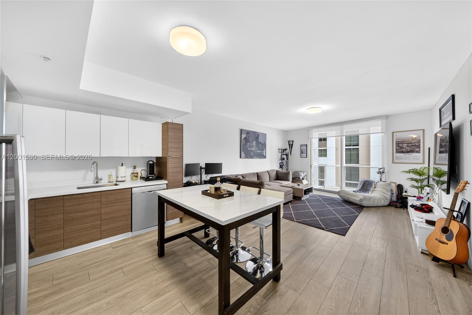 1010 SW 2nd Ave #1605, Miami FL 33130