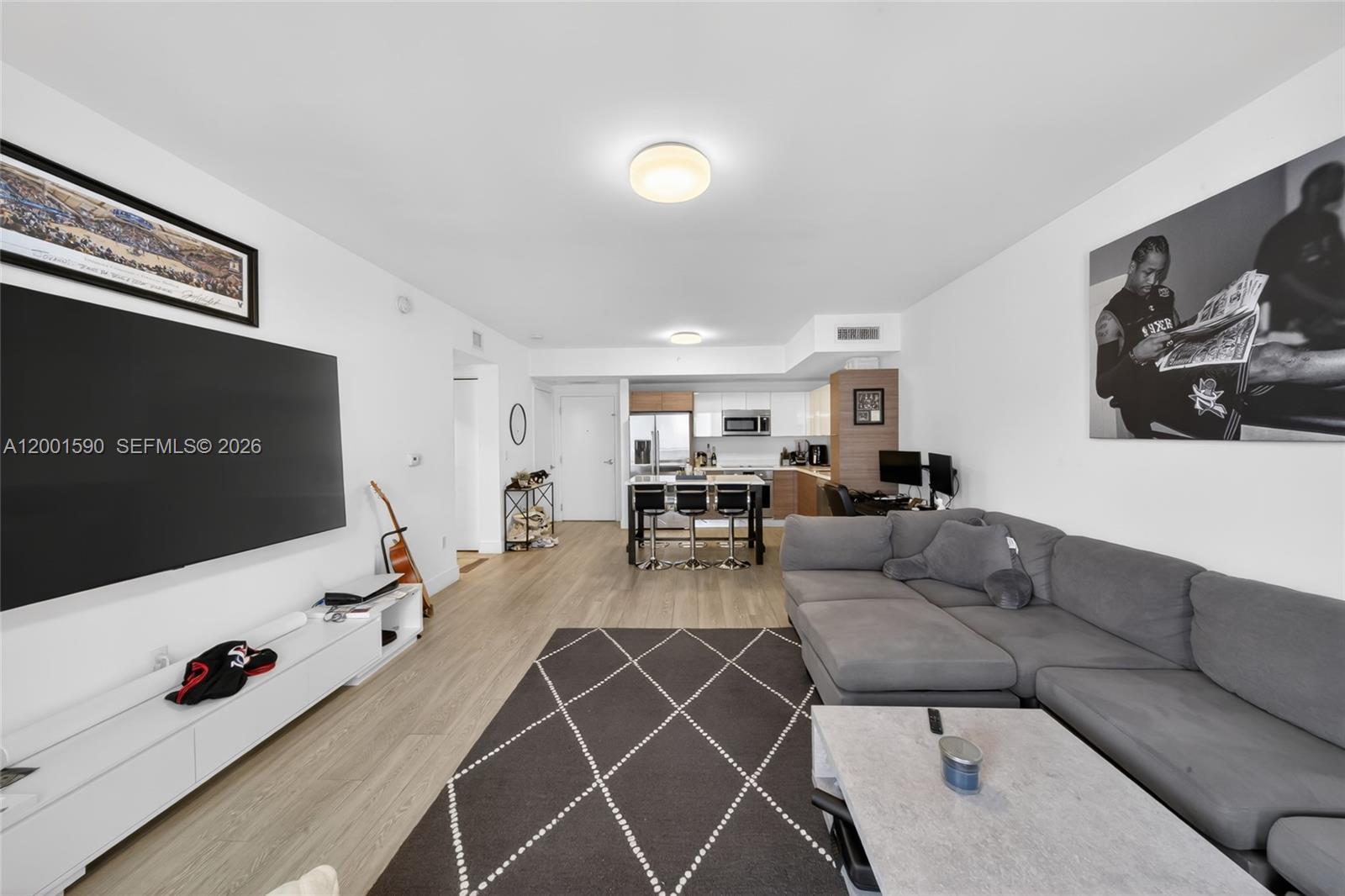 1010 SW 2nd Ave #1605, Miami FL 33130