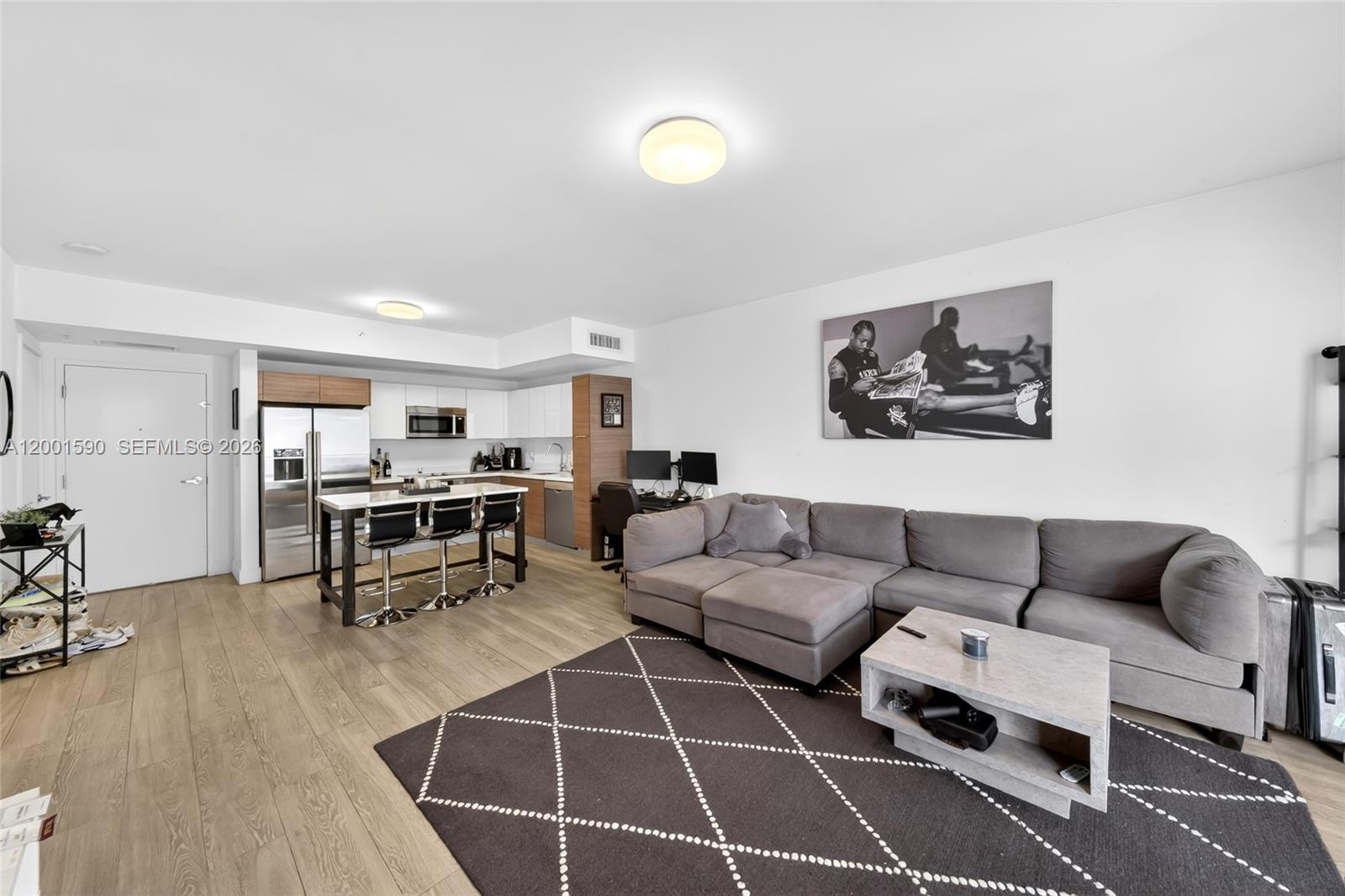 1010 SW 2nd Ave #1605, Miami FL 33130