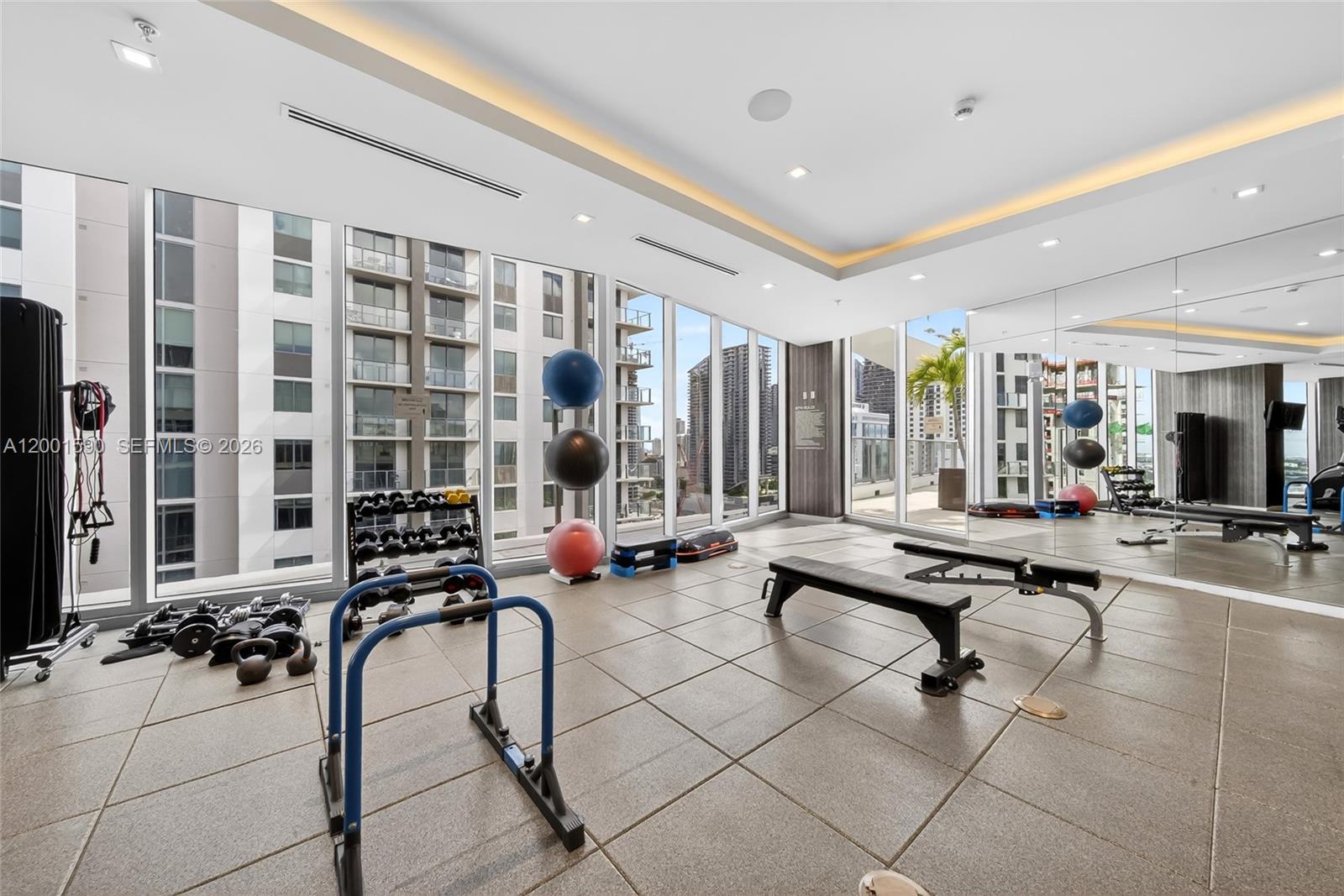 1010 SW 2nd Ave #1605, Miami FL 33130