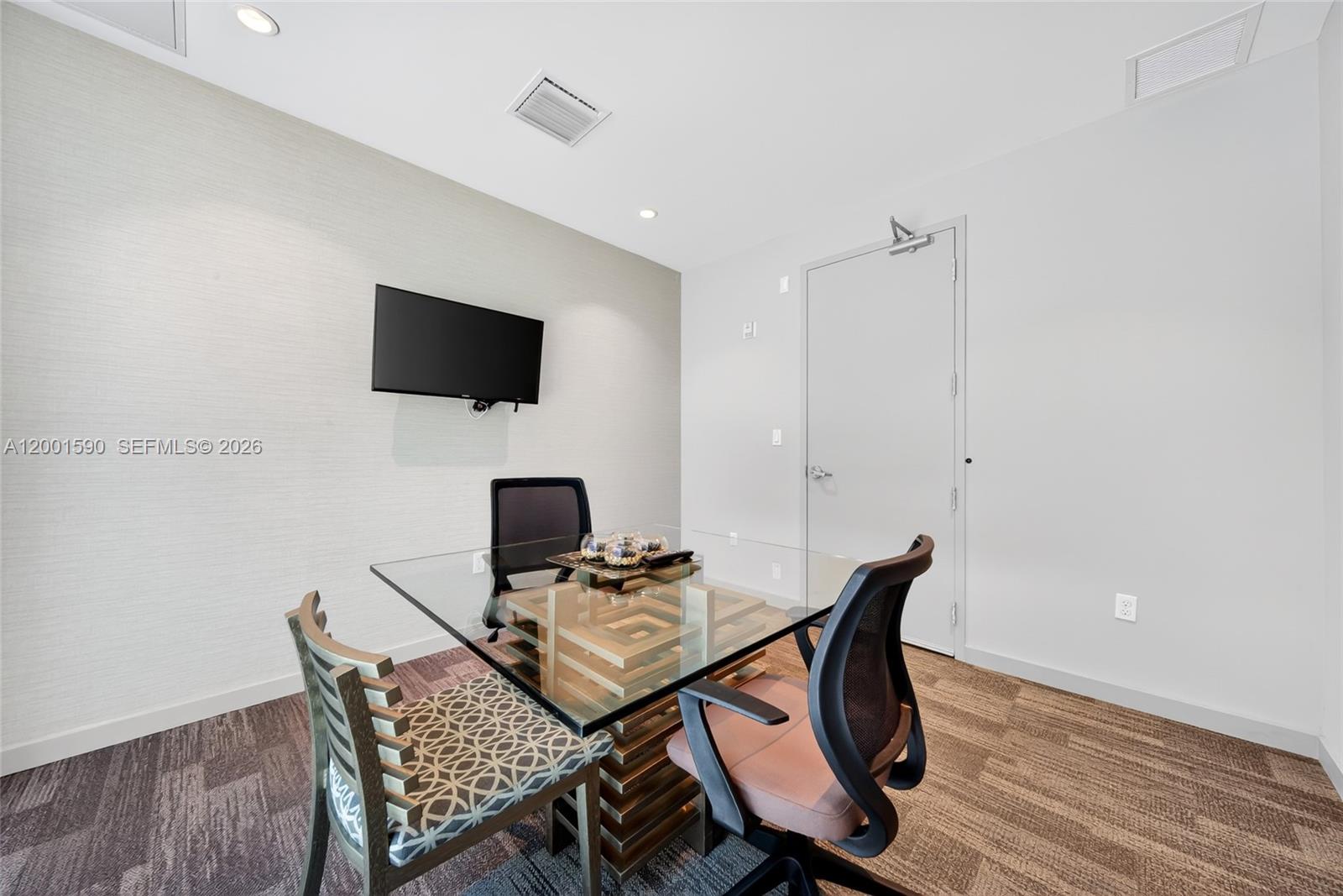 1010 SW 2nd Ave #1605, Miami FL 33130