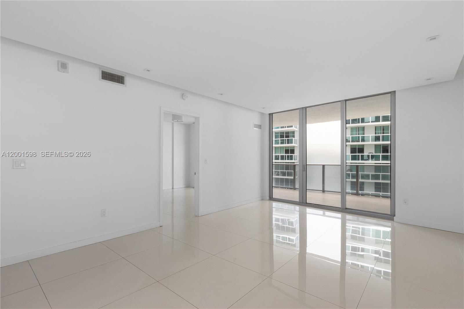 488 NE 18th St #1807, Miami FL 33132