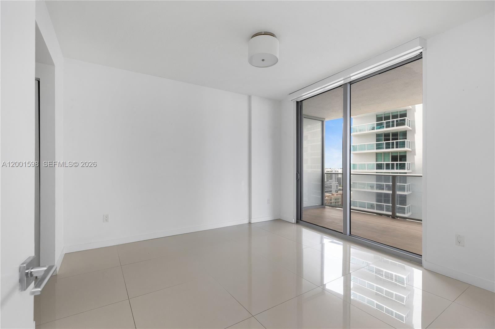 488 NE 18th St #1807, Miami FL 33132