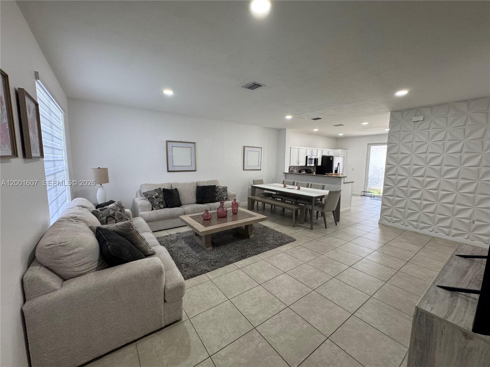 17138 SW 93rd St #17138, Miami FL 33196