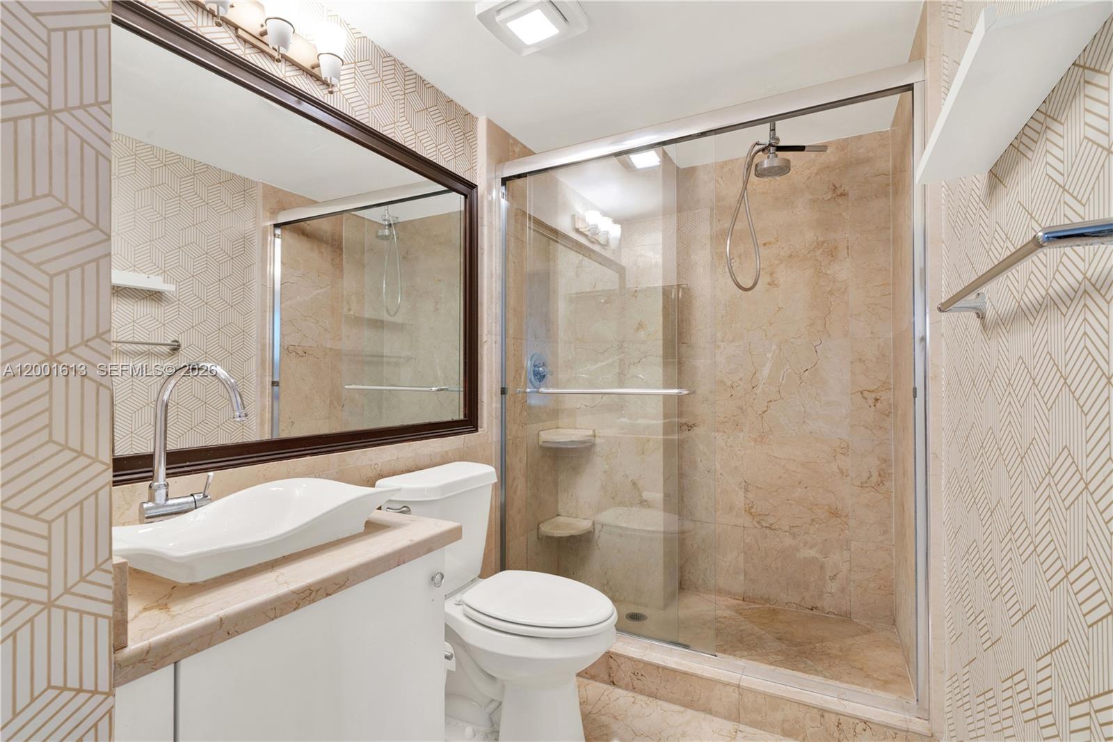 5077 NW 7th St #508, Miami FL 33126