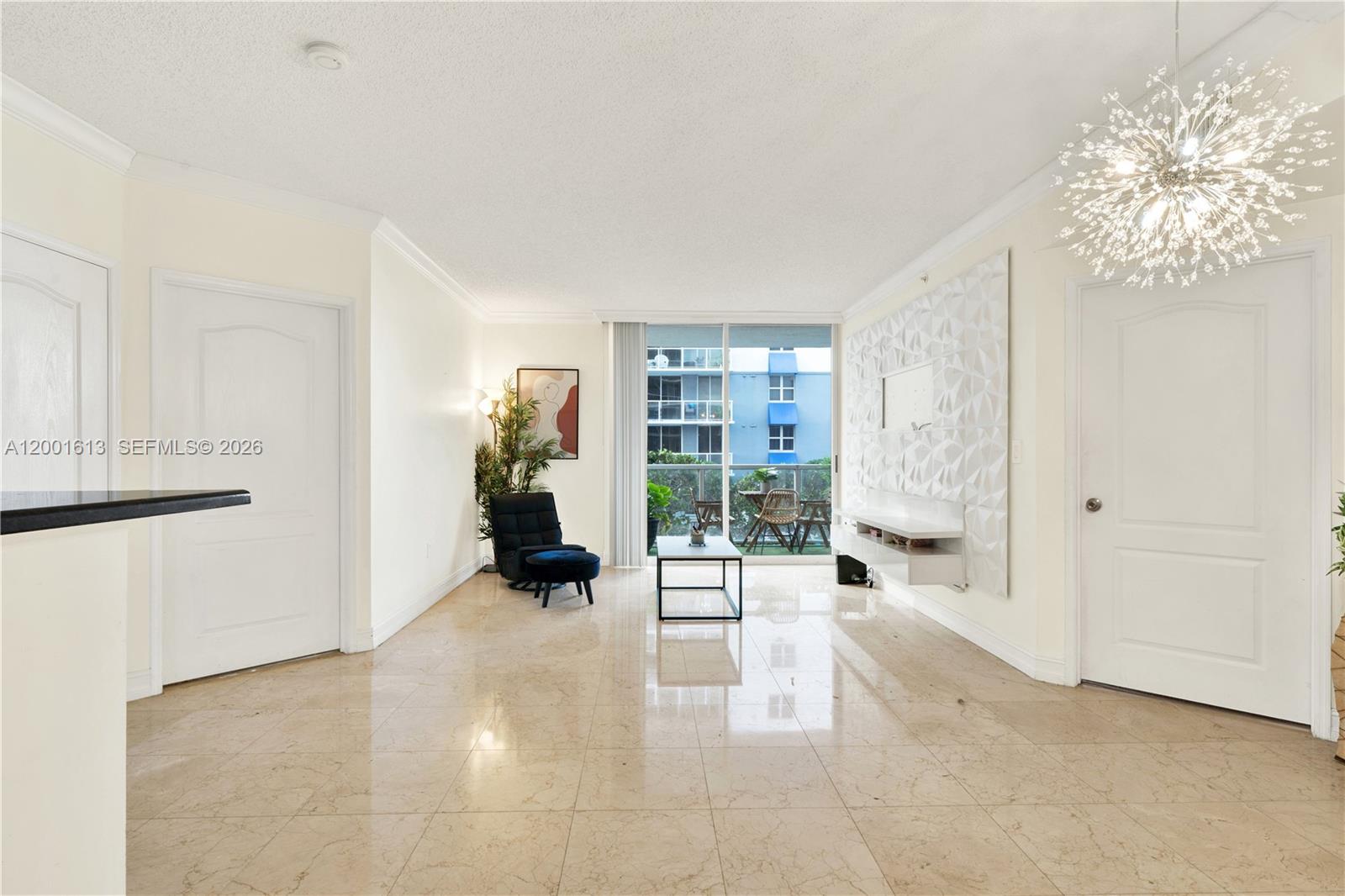 5077 NW 7th St #508, Miami FL 33126