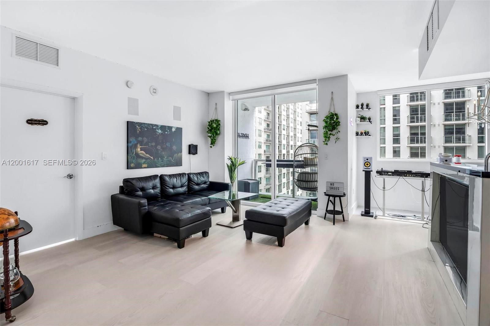 253 NE 2nd St #1608, Miami FL 33132